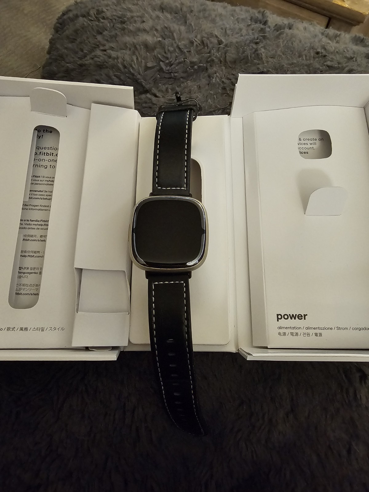 Fit Bit Sence 2 Health and Fitness Smartwatch