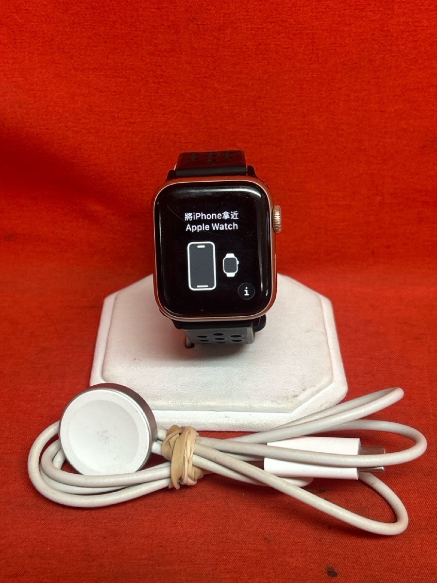 Apple Watch Series 6 40mm Gold Aluminum – A2291 GPS ONLY (CP1122197)