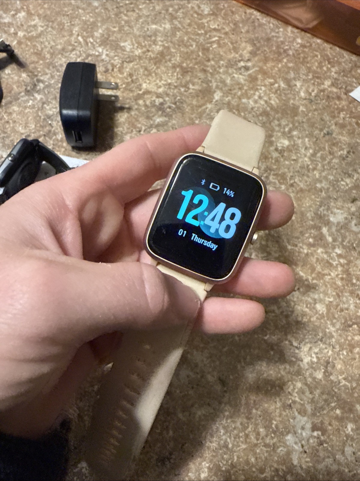 Lot of TESTED smart watches (unbranded)/unknown brand) Screens turn on