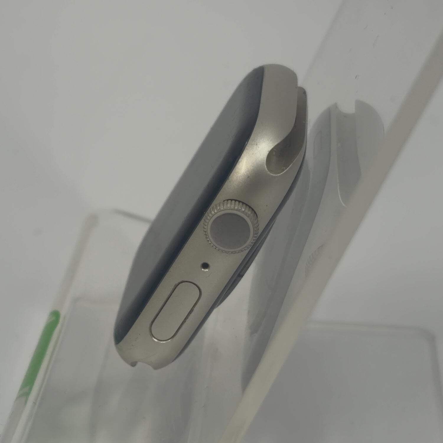 GPS Only Apple Watch Series 8 45MM Starlight Aluminum MNP93LL/A Face Only