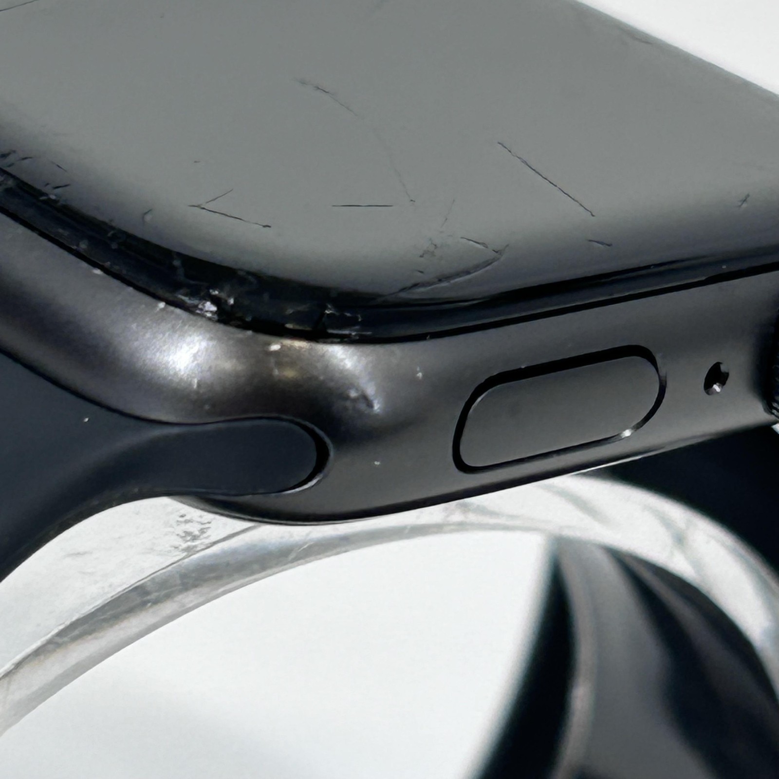 Apple Watch SE (1st Gen) 44mm Space Grey Aluminum (LTE) w/Black Nike Sport- Fair