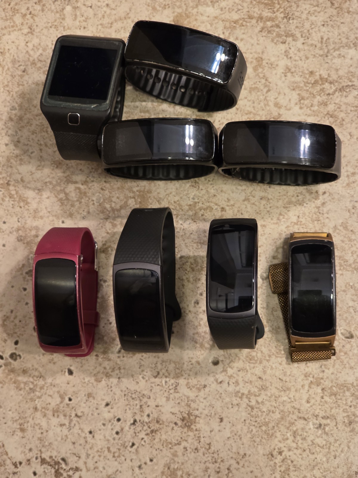 8 Samsung Galaxy Gear Fit/Fit 2 ( AS IS FOR PARTS OR REPAIR )( UNTESTED ) *READ