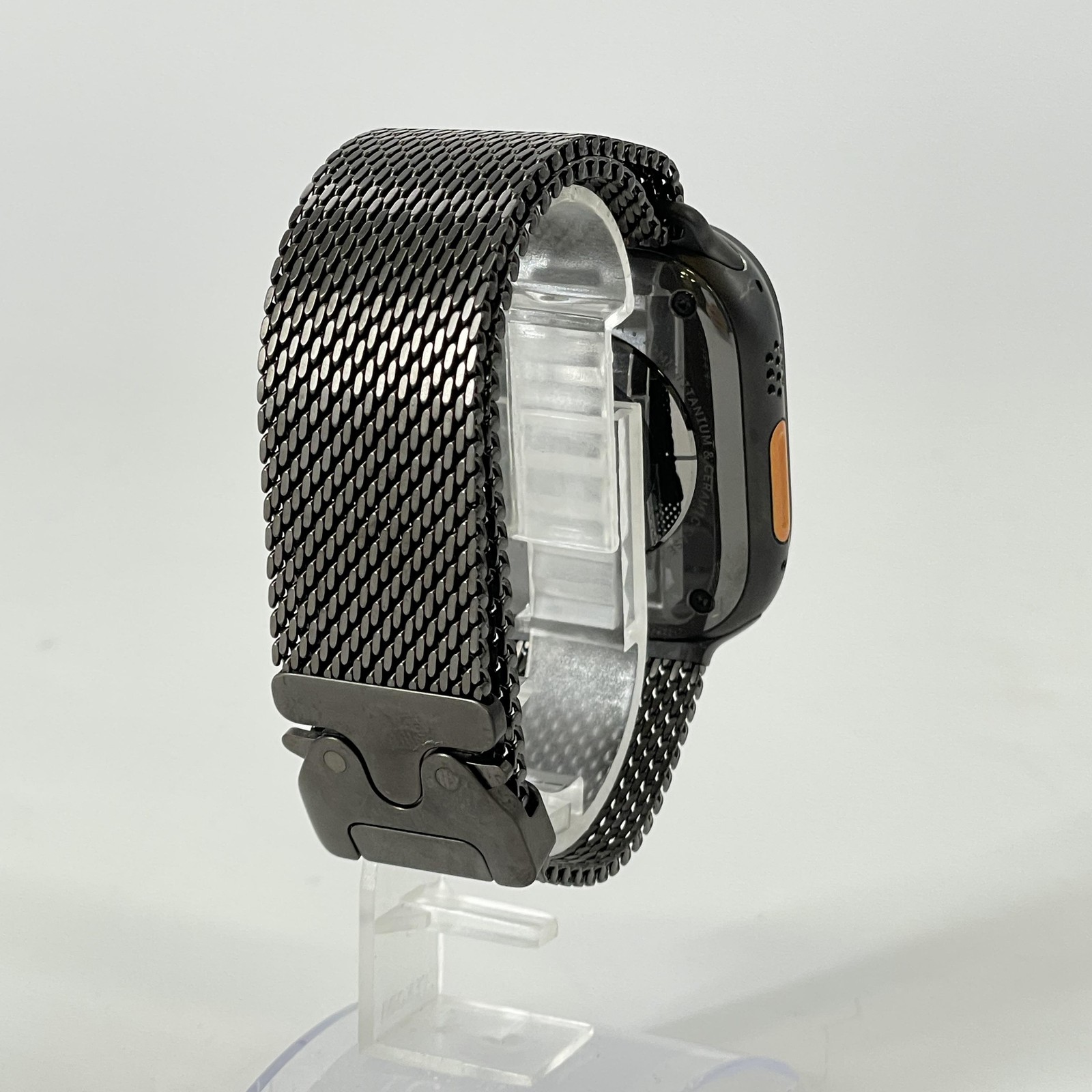 Apple Watch (Ultra 2) 49mm Black Titanium (LTE) w/ Milanese Loop – Very Good