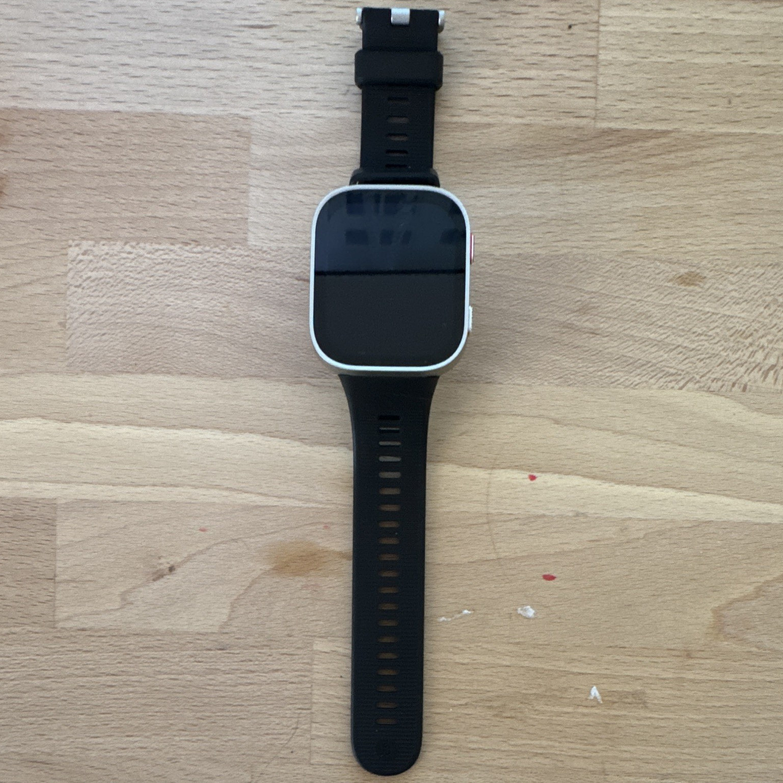 Smart Watch 41mm Silver Metal Case Black Silicone Band Touchscreen Unlocked