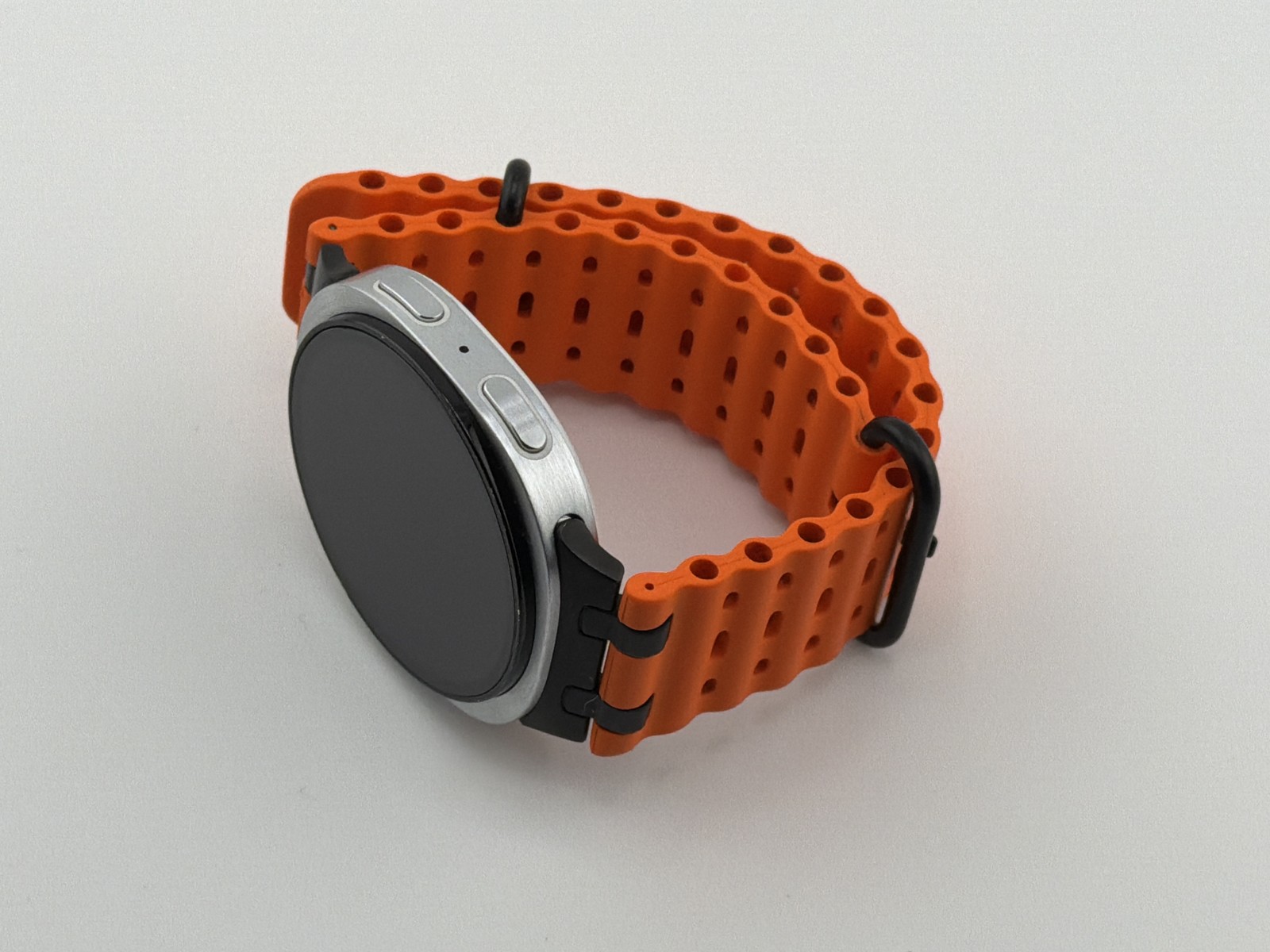 Samsung Galaxy Watch 8 44mm Silver With Orange Bands Wi-Fi SM-L330N Good