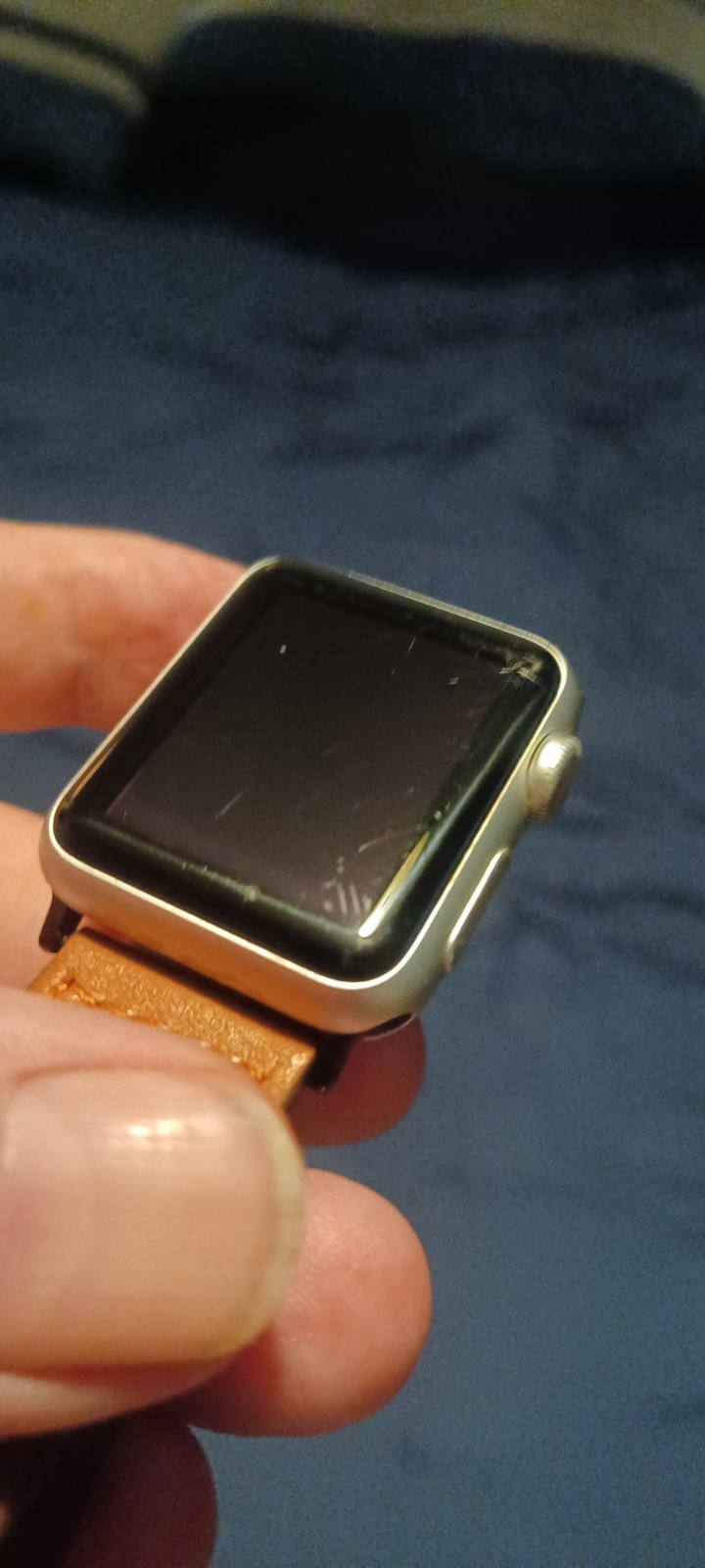 Apple watch series 1 38mm, Unlocked, Works Great *Read* Free Shipping