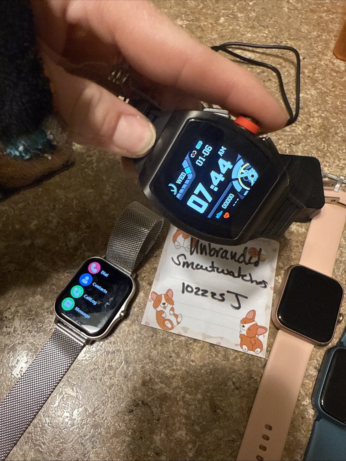 Lot of TESTED smart watches (unbranded)/unknown brand) Screens turn on