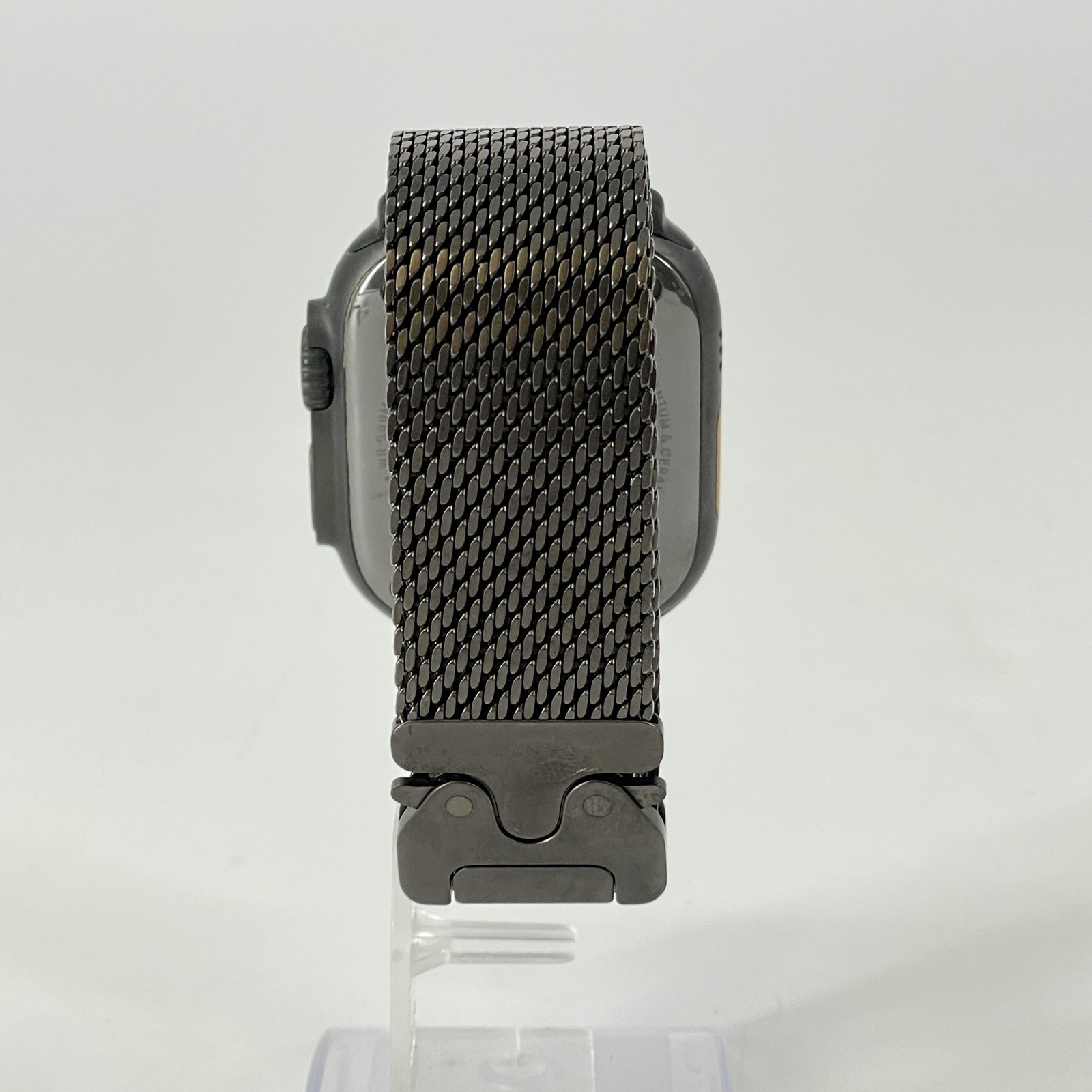 Apple Watch (Ultra 2) 49mm Black Titanium (LTE) w/ Milanese Loop – Very Good