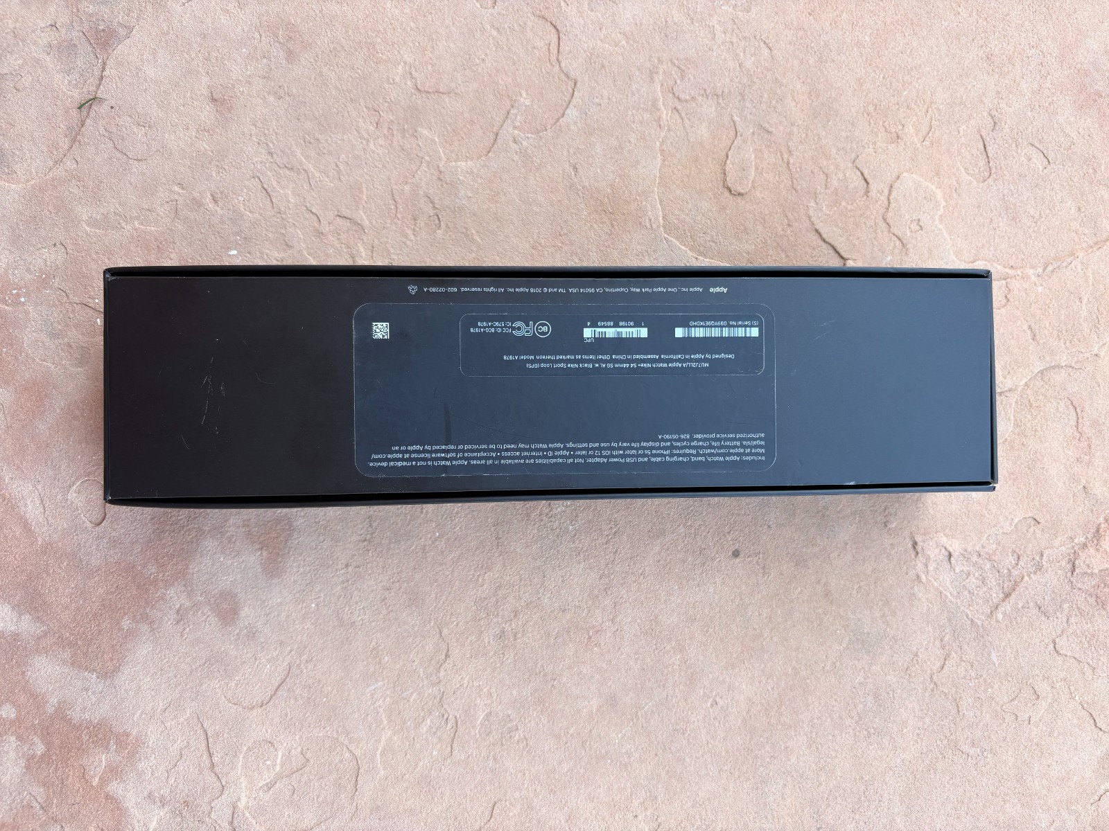 Apple Watch Series 4 GPS 44mm Space Gray Aluminum Open Box Never Used Complete