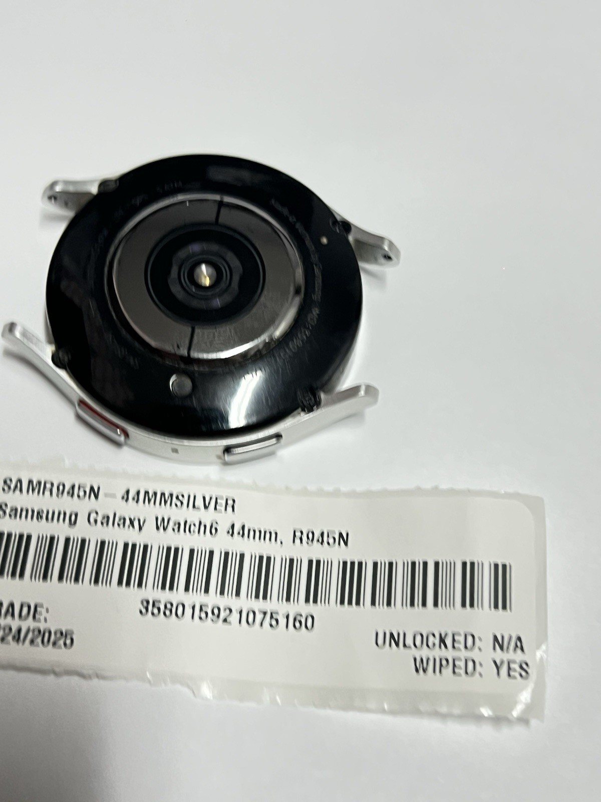 Samsung Galaxy Watch6 SM-R940 44mm Aluminum Case with Sport Band – Screen Issue