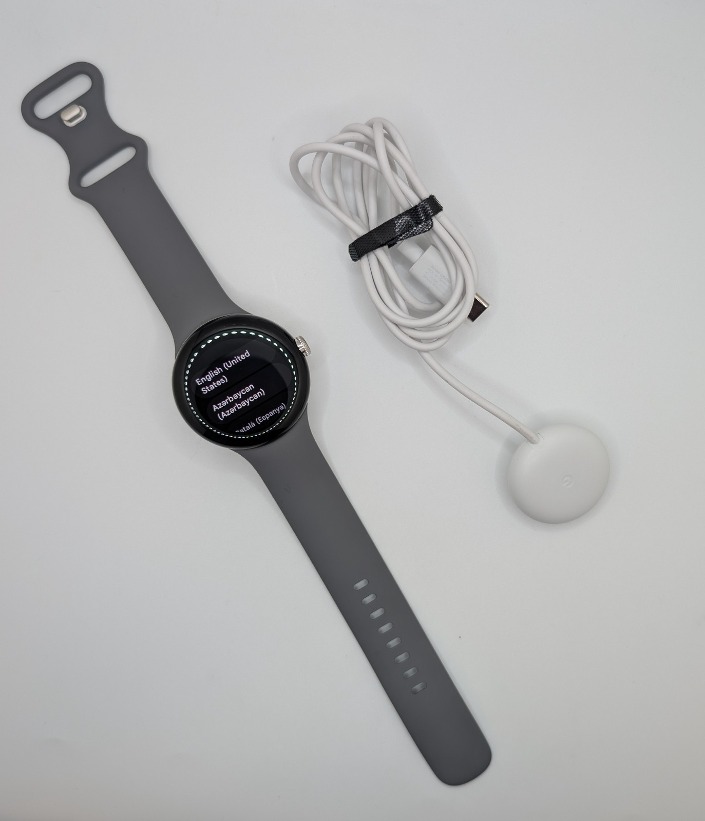 NEW – Google Pixel Watch (1st Gen) Silver – Wi-Fi/ 41mm (Very Good). ~P1~