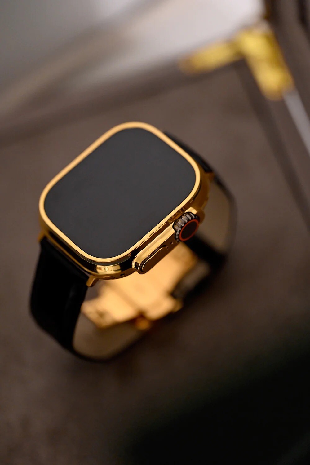 24k Gold Plated Apple Watch ULTRA 3 49mm Black Leather Band 24k Gold Buckle