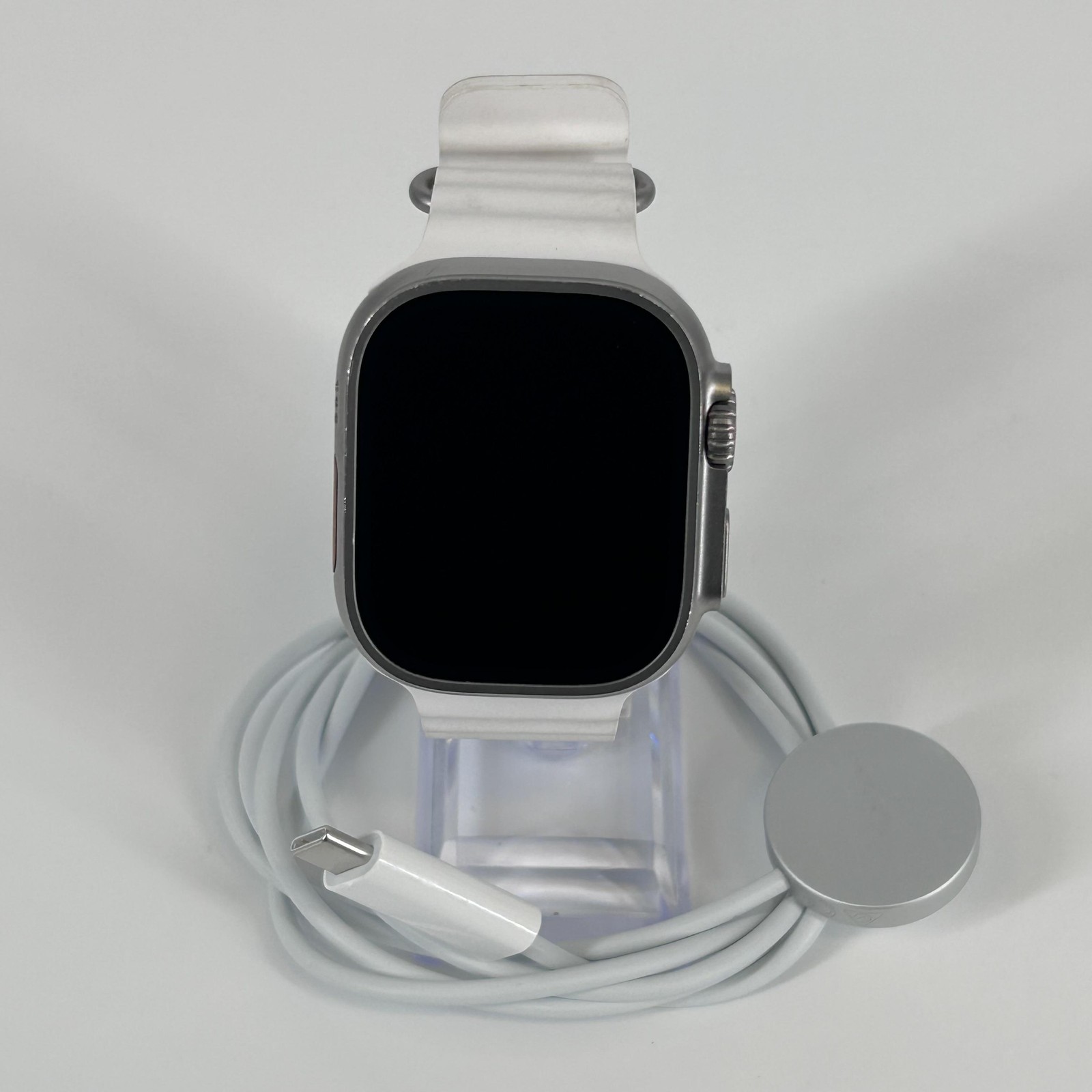 Apple Watch (Ultra) 49mm Titanium (LTE) w/ White Ocean Band – Cracked Back