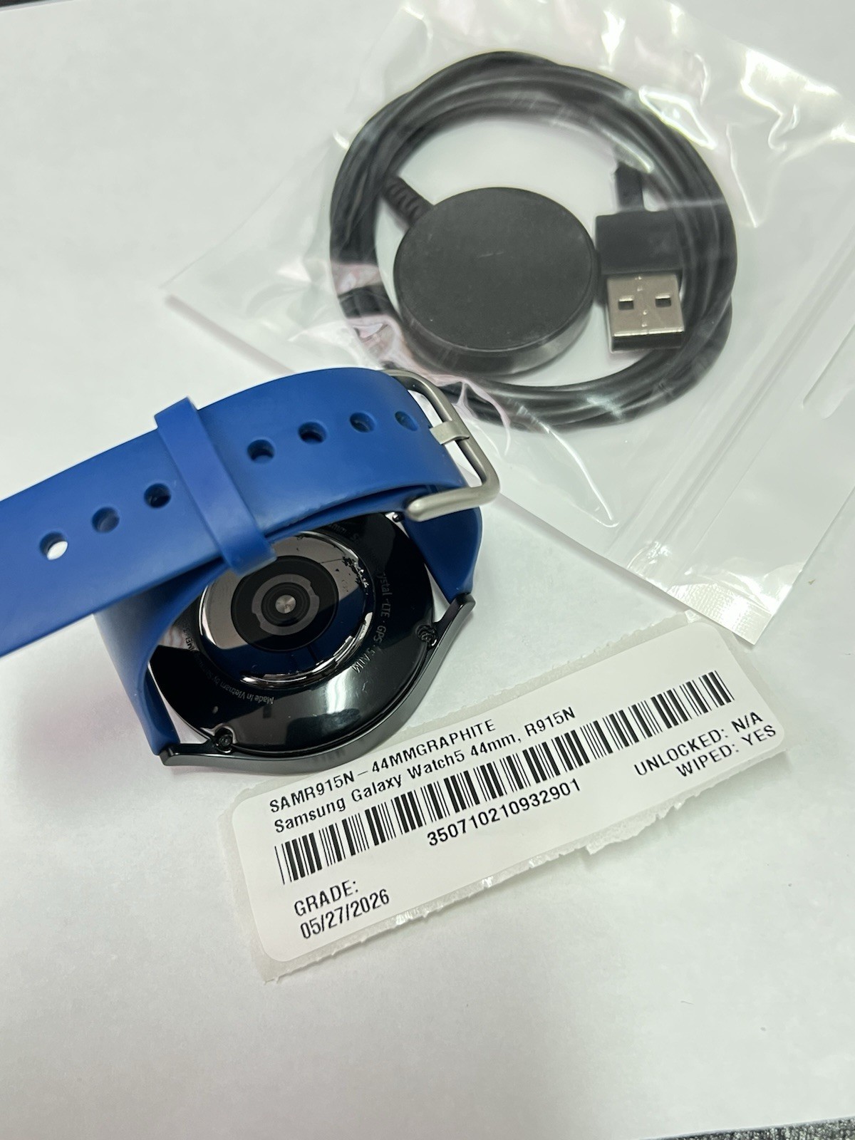 Samsung Galaxy Watch5 44mm Bluetooth GPS Aluminum Watch R915