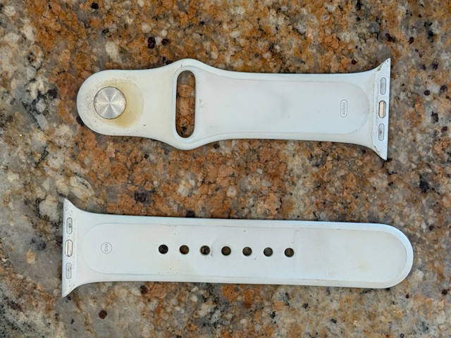 Apple Watch Series 6 40mm Aluminum Case GPS, Silver White w/ Box A2291 MG283LL/A