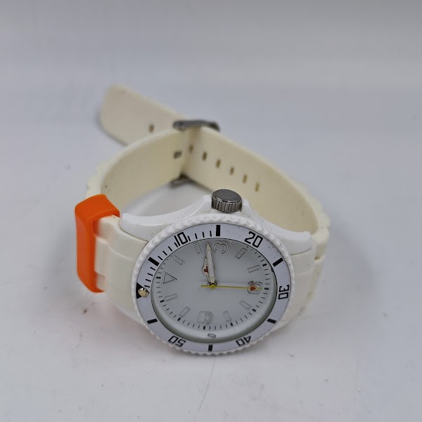 Lot of 10 Mixed Watches – Untested, Used, Various Colors/Models