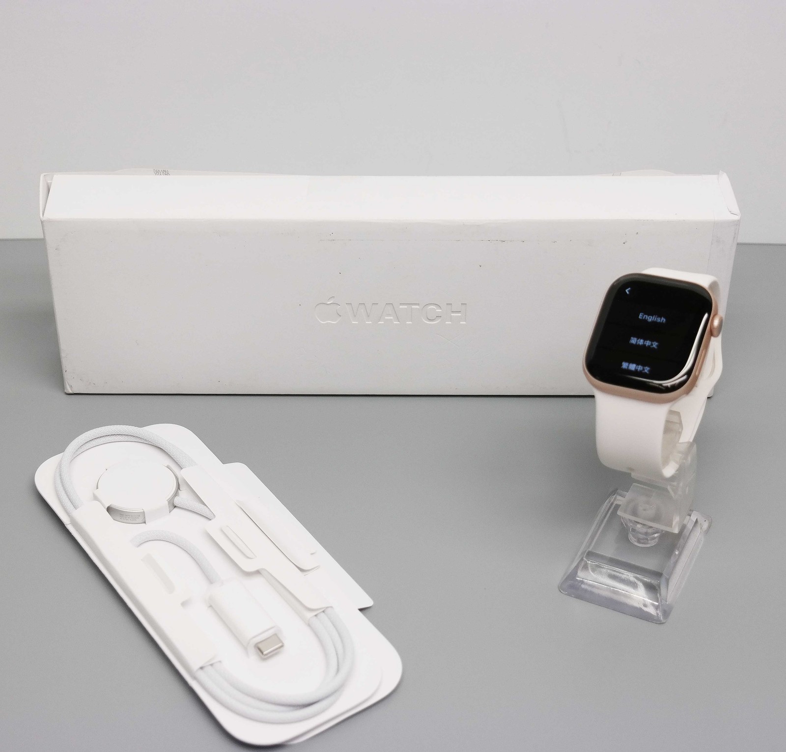 Apple Watch Series 11 42mm GPS Rose Gold Light Blush MEU04LW/A