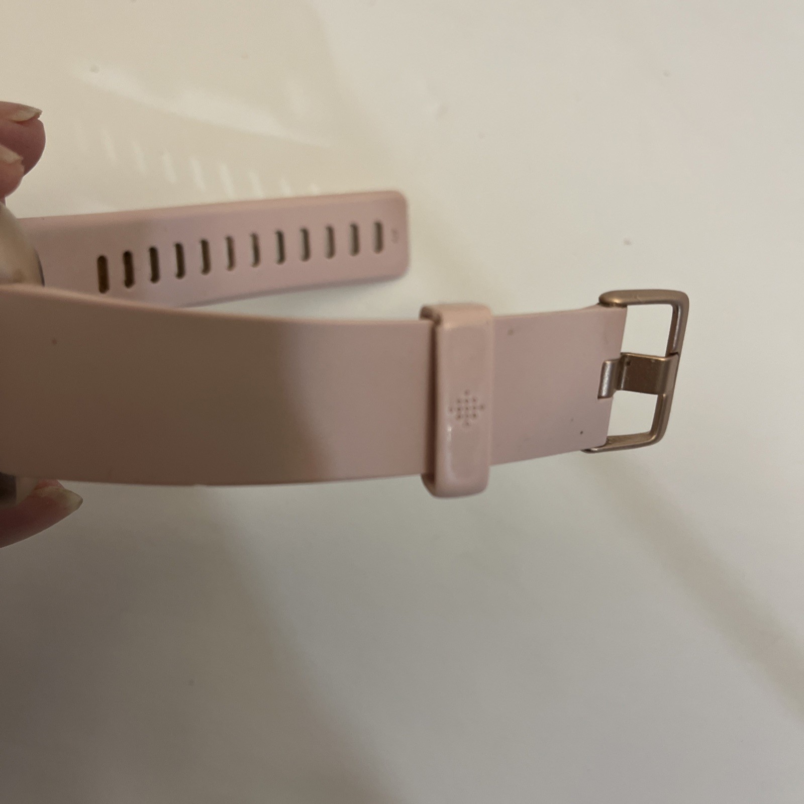 Fitbit Versa 2 – Health & Fitness Smart Watch Copper Rose / Pink Band FB507