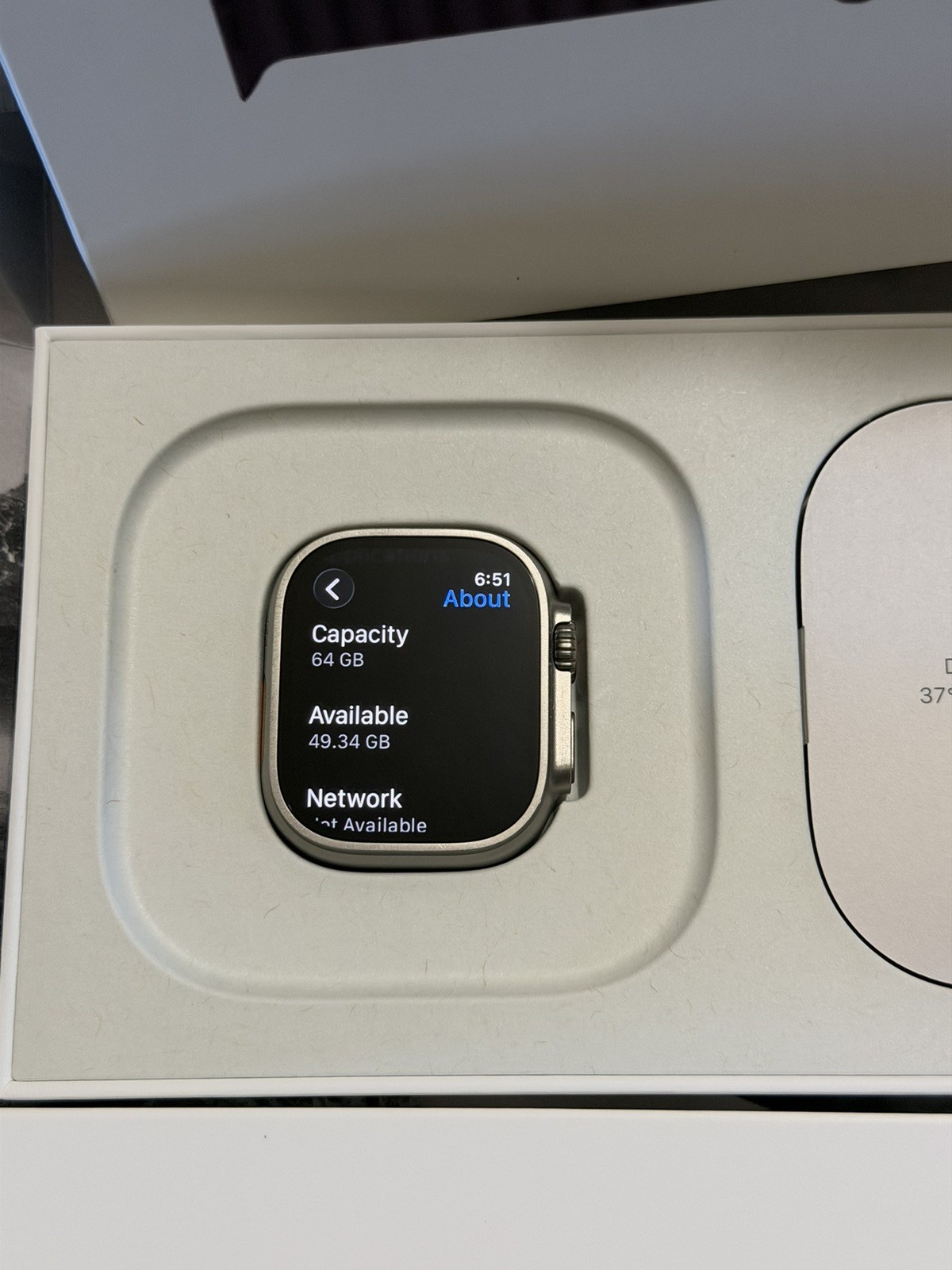 Apple Watch Ultra 3 49mm Natural Ti 64GB, Unlocked, Pristine, New Condition.