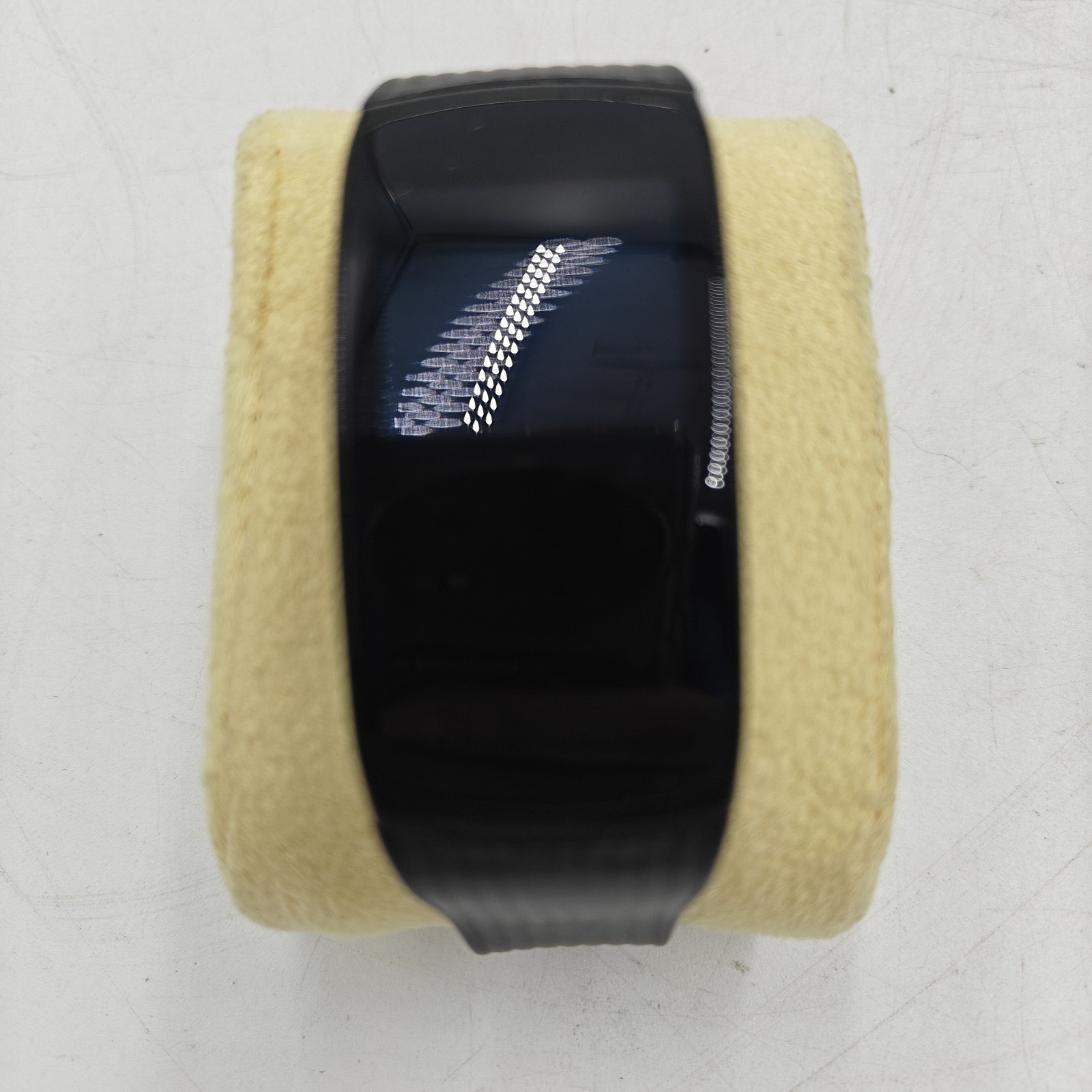Samsung Gear Fit2 Pro SM-R365 Fitness Smartwatch – Black UNTESTED