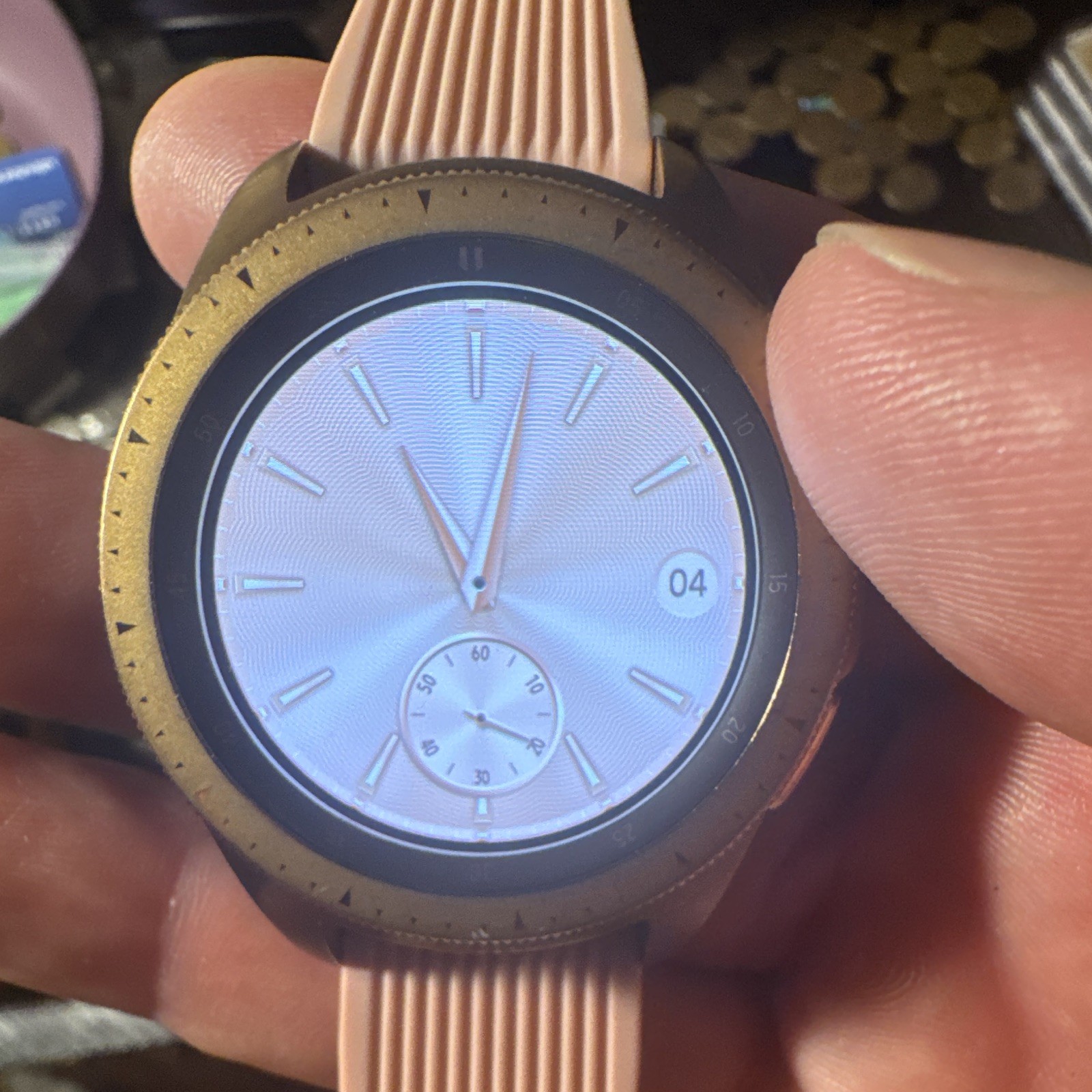 Samsung Galaxy Watch 42mm Gold Unlocked Bluetooth Tizen 4GB Pink Silicone Band