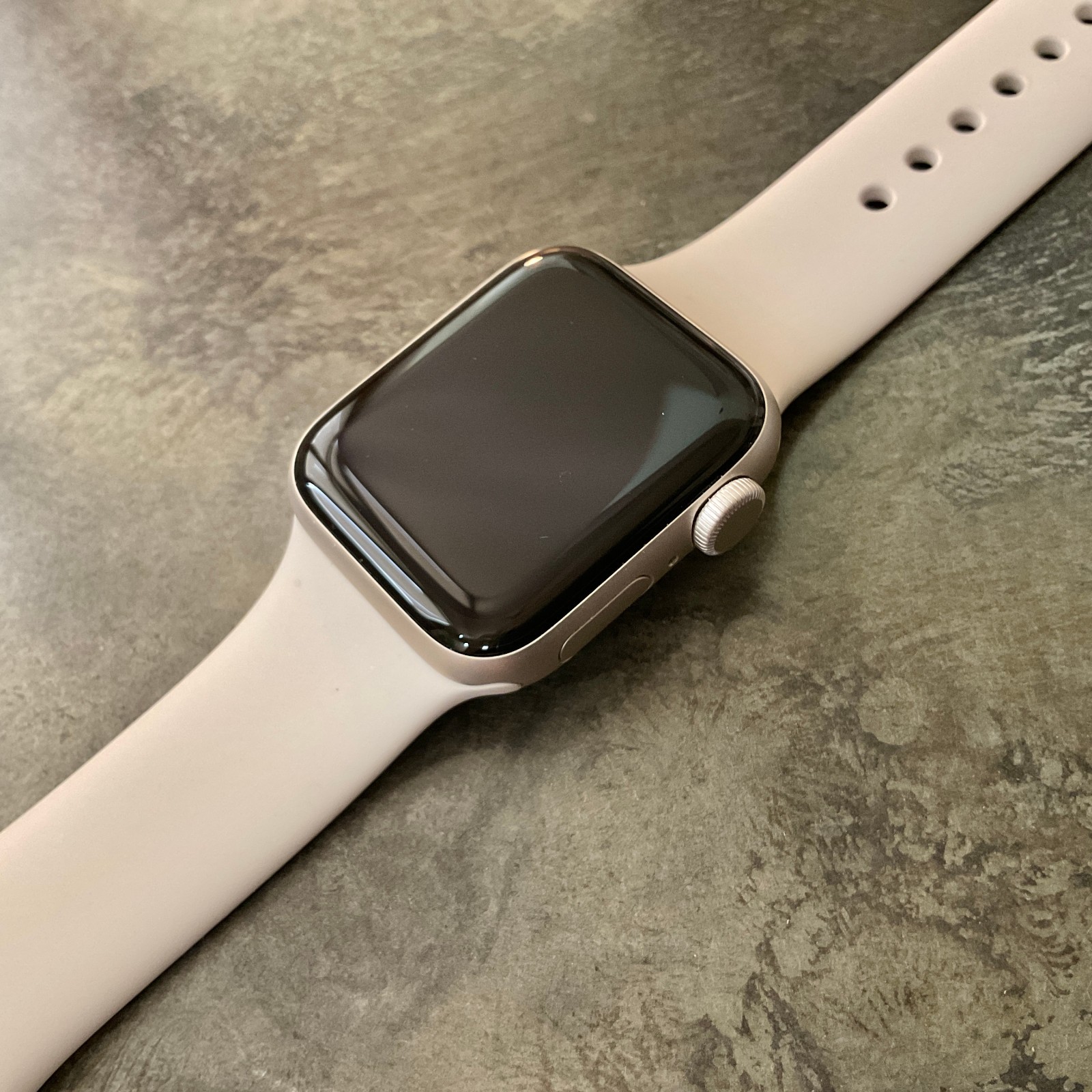 Apple Watch SE (Gen 2) 40mm Starlight AI Star SB S/M GPS MXEF3LL/A