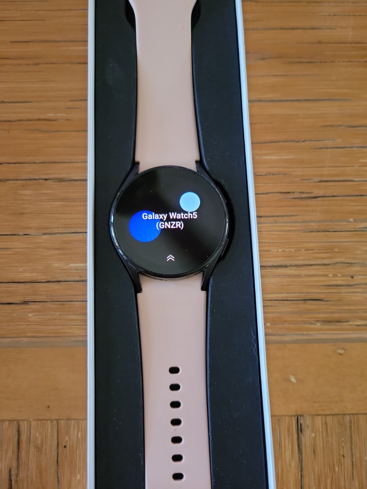 Samsung Watch5 In 30 MM Pink In Excellent Condition