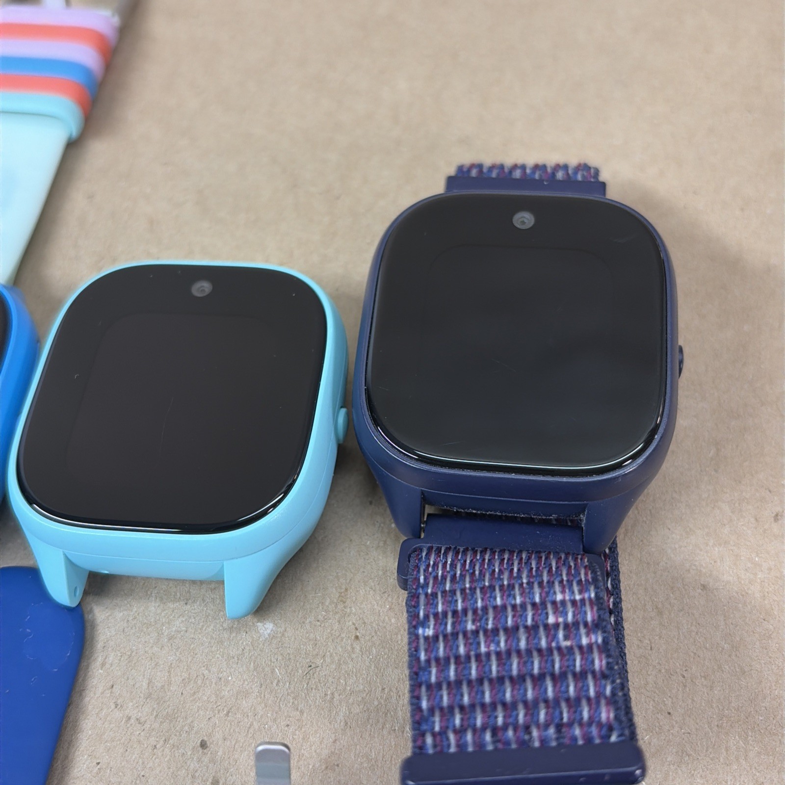 Gizmo Watch 3 Lot of 14 Kids Smartwatch QTAX57 Verizon UNTESTED