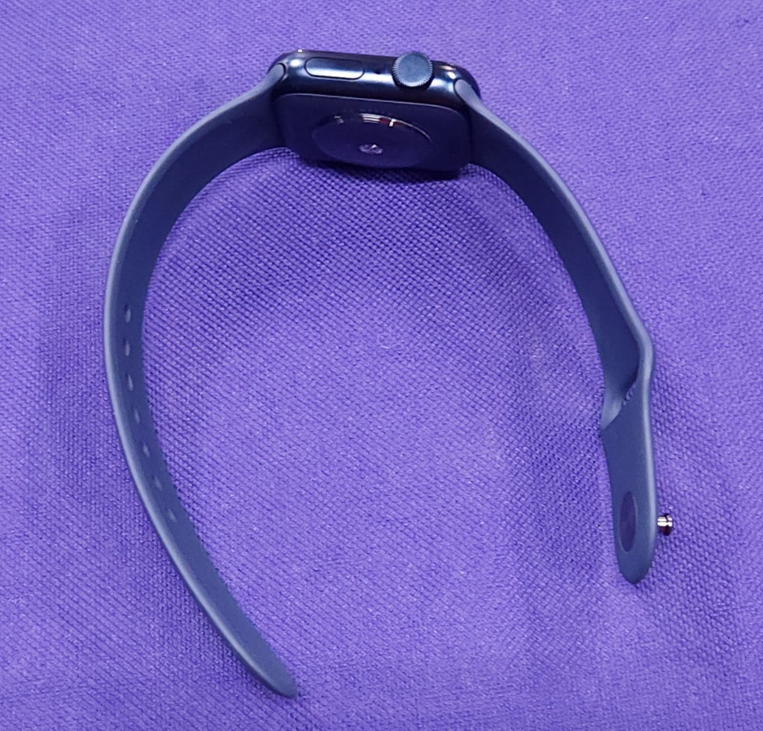Apple Watch SE w (M/L) 40mm Midnight Band *SEE DESCRIPTION