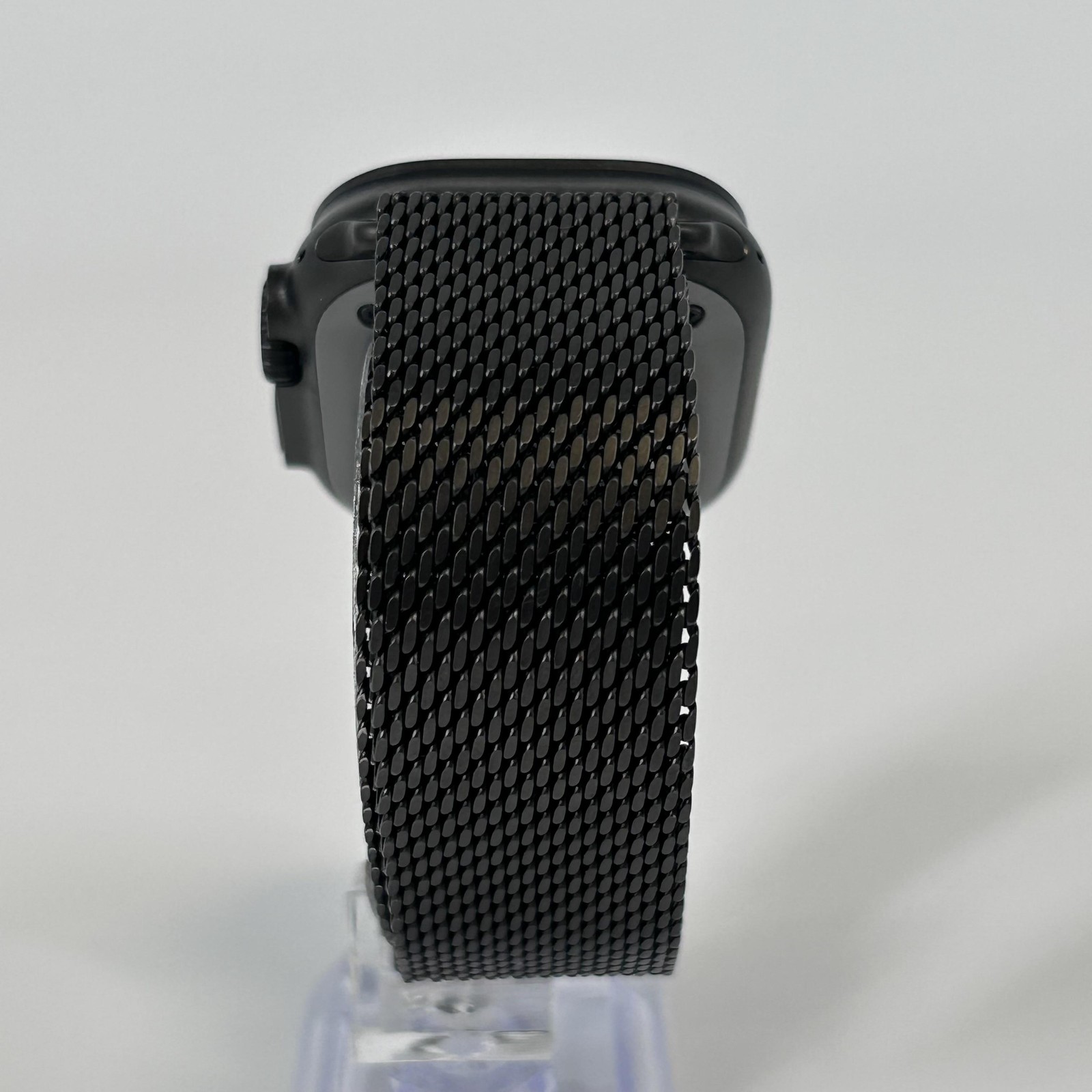 Apple Watch (Ultra 2) 49mm Black Titanium (LTE) w/ Titanium Milanese Loop – Good