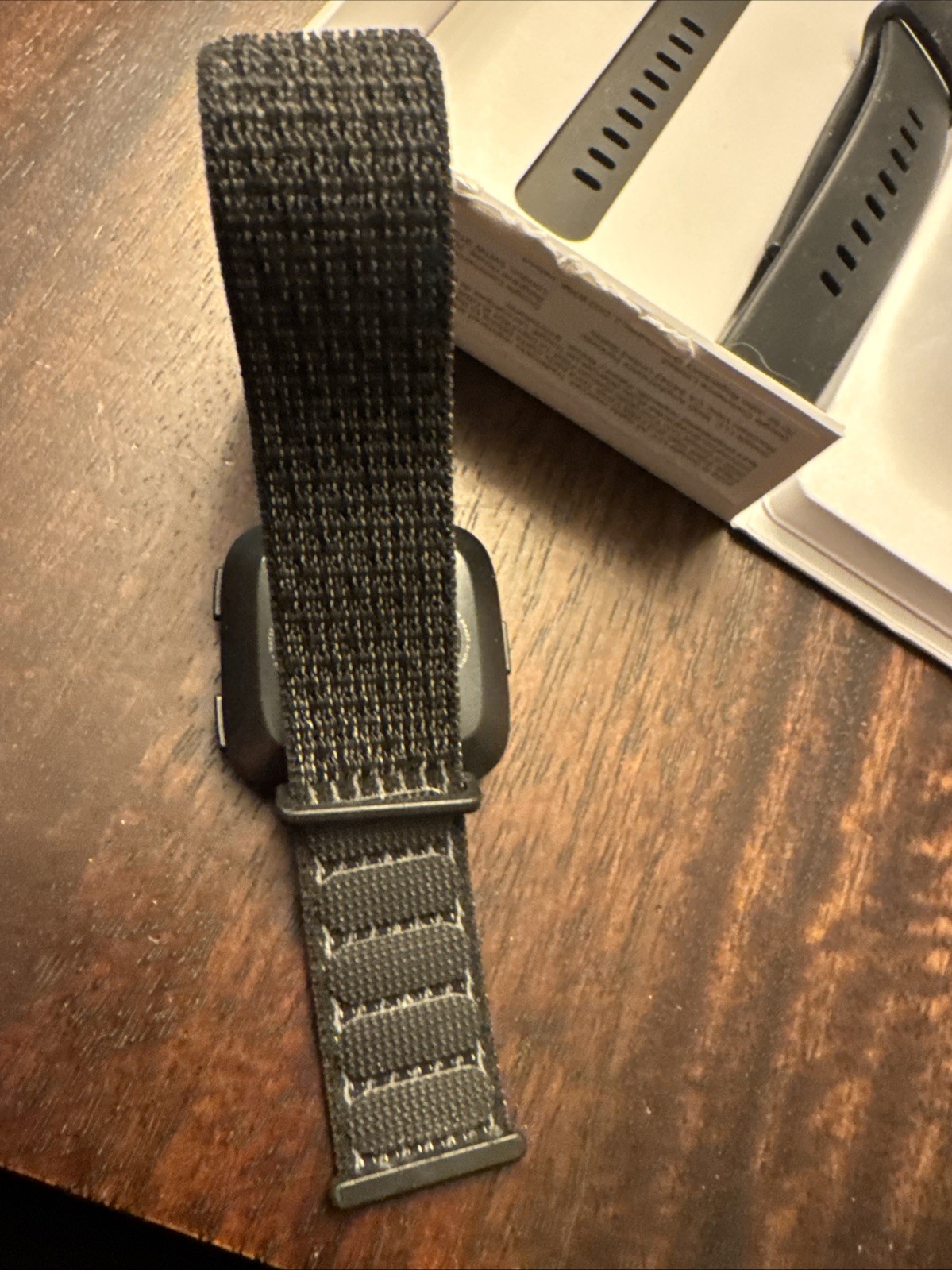 New Fitbit Versa 4 24mm Smart Watch FB523BKBK-US