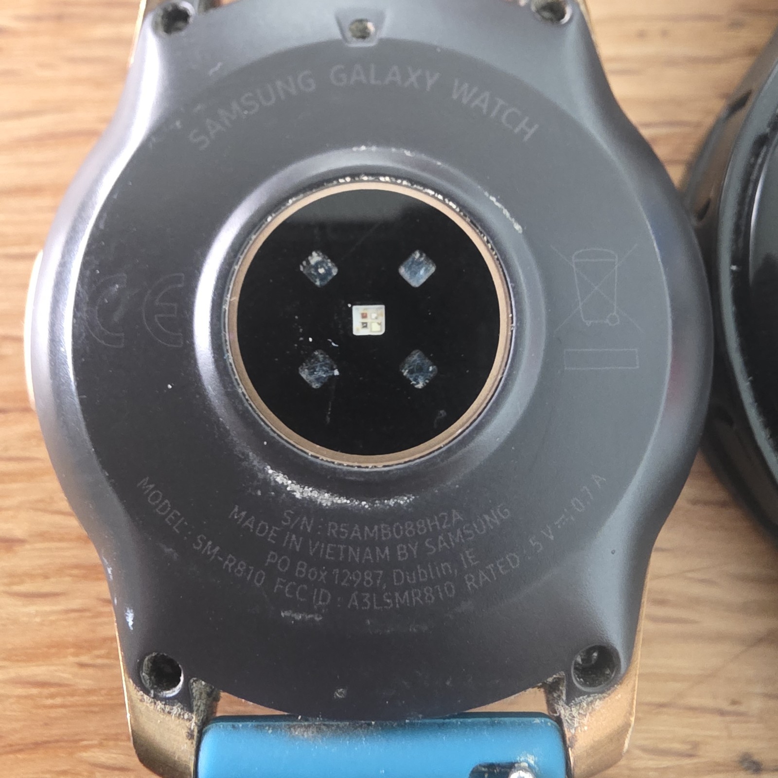 Samsung Galaxy Watch 6 SM-R940 Black 44mm And A Galaxy Watch SM R810