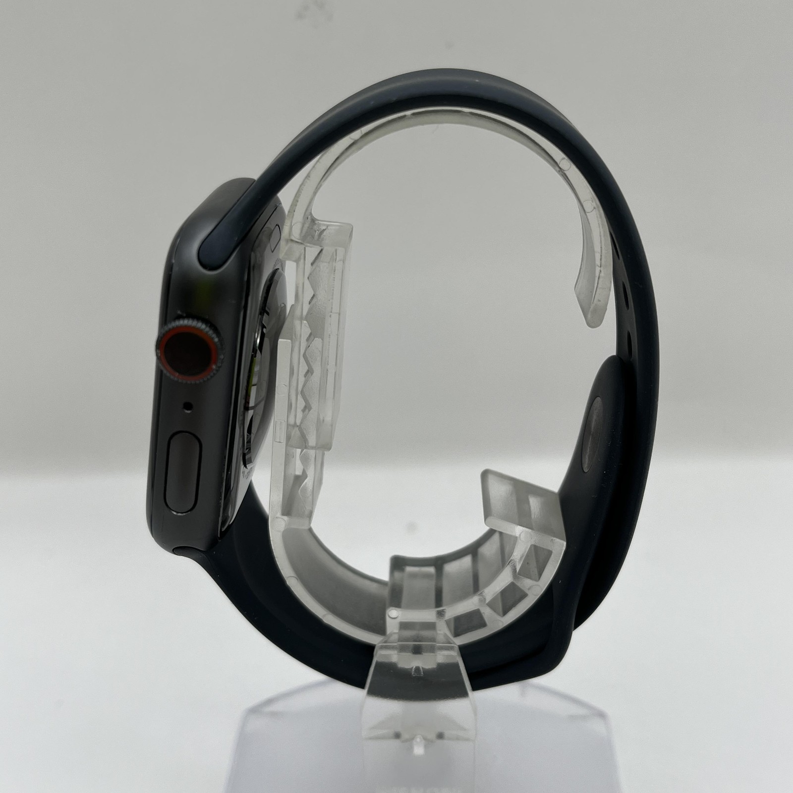 Apple Watch (Series 5) 44mm Grey Aluminum (LTE) w/ Black Sport – Very Good