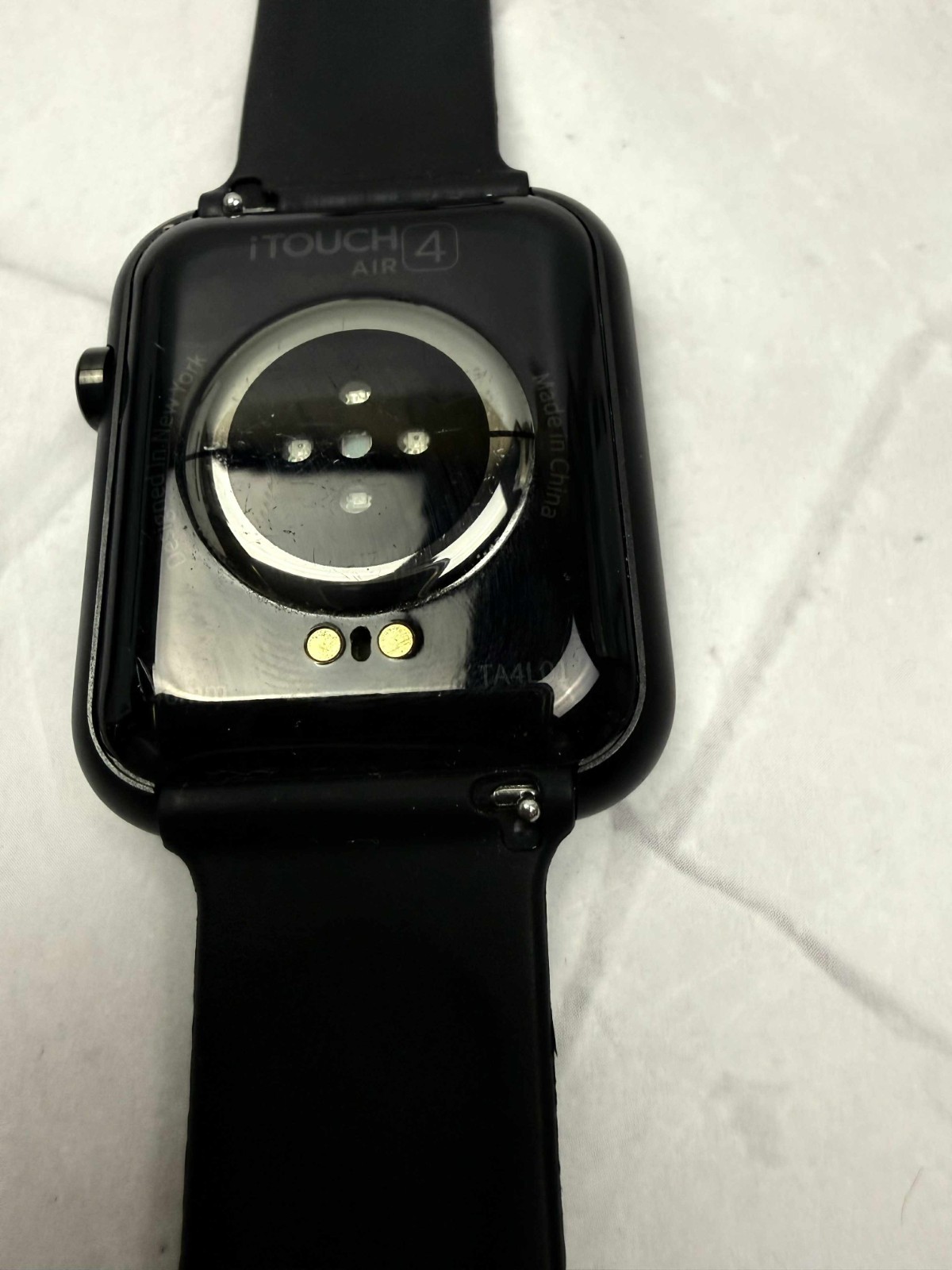 iTouch Air 4 Unisex Smartwatch 46mm Black Silicone Strap TA4L01-G02 Fitness
