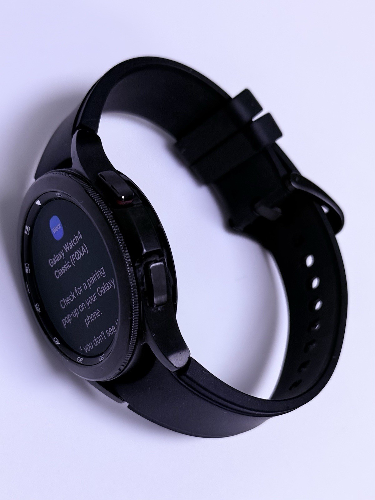 Samsung Galaxy Watch4 Classic 42mm Black SS Case Silicone Band BT 16GB Wear OS