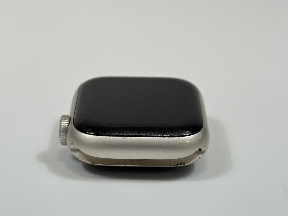 Apple Watch Series 8 41mm 32GB (Unlocked) A2772 Aluminum Starlight – Fair