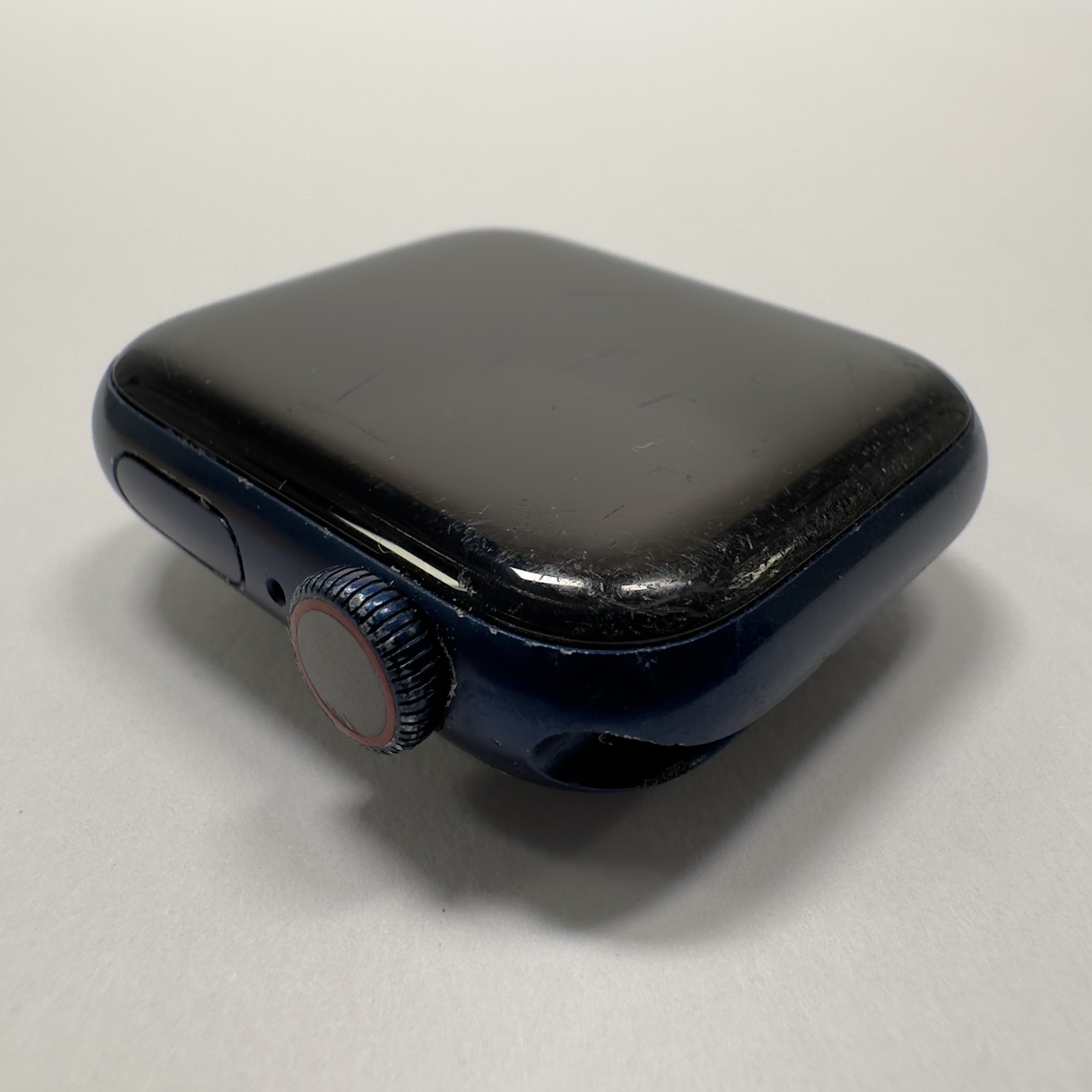 Apple 40mm Apple Watch Series 6 M02R3LL/A | Power Issue | For Parts