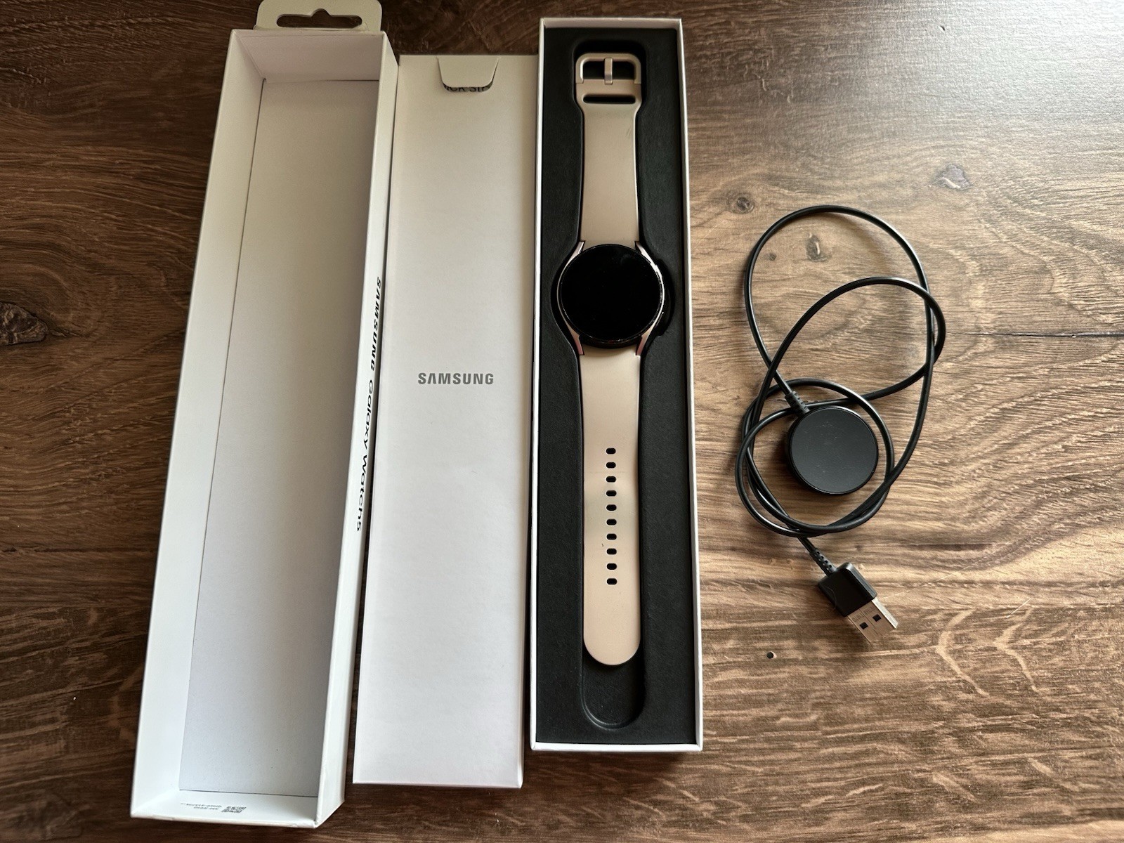 Samsung Galaxy Watch 5 44MM LTE WiFi + Bluetooth Smart Watch sm-R915U