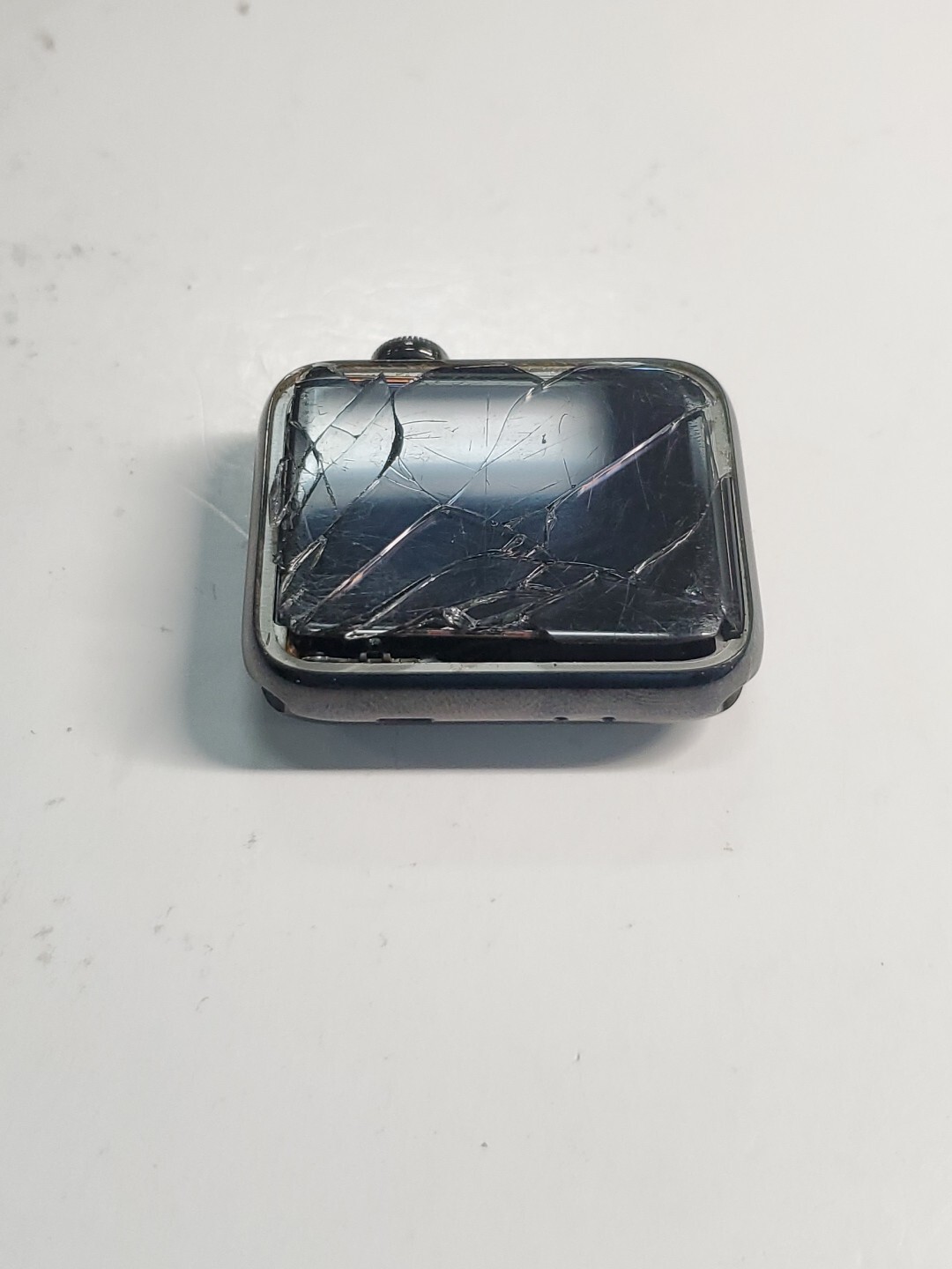 Apple Watch Series 3 42mm A1861 GPS+Cell Space Black Stainless Steel – F – 2DVI