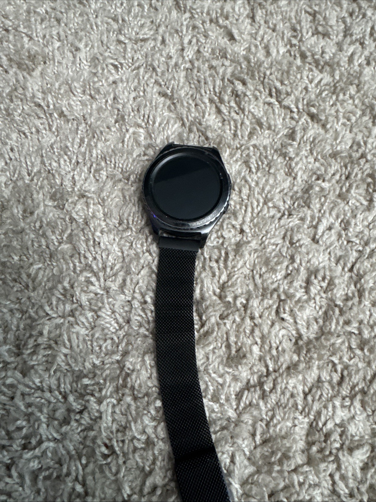 Samsung Galaxy Gear S2 42mm Stainless Steel Case Dark Gray Metallic Band