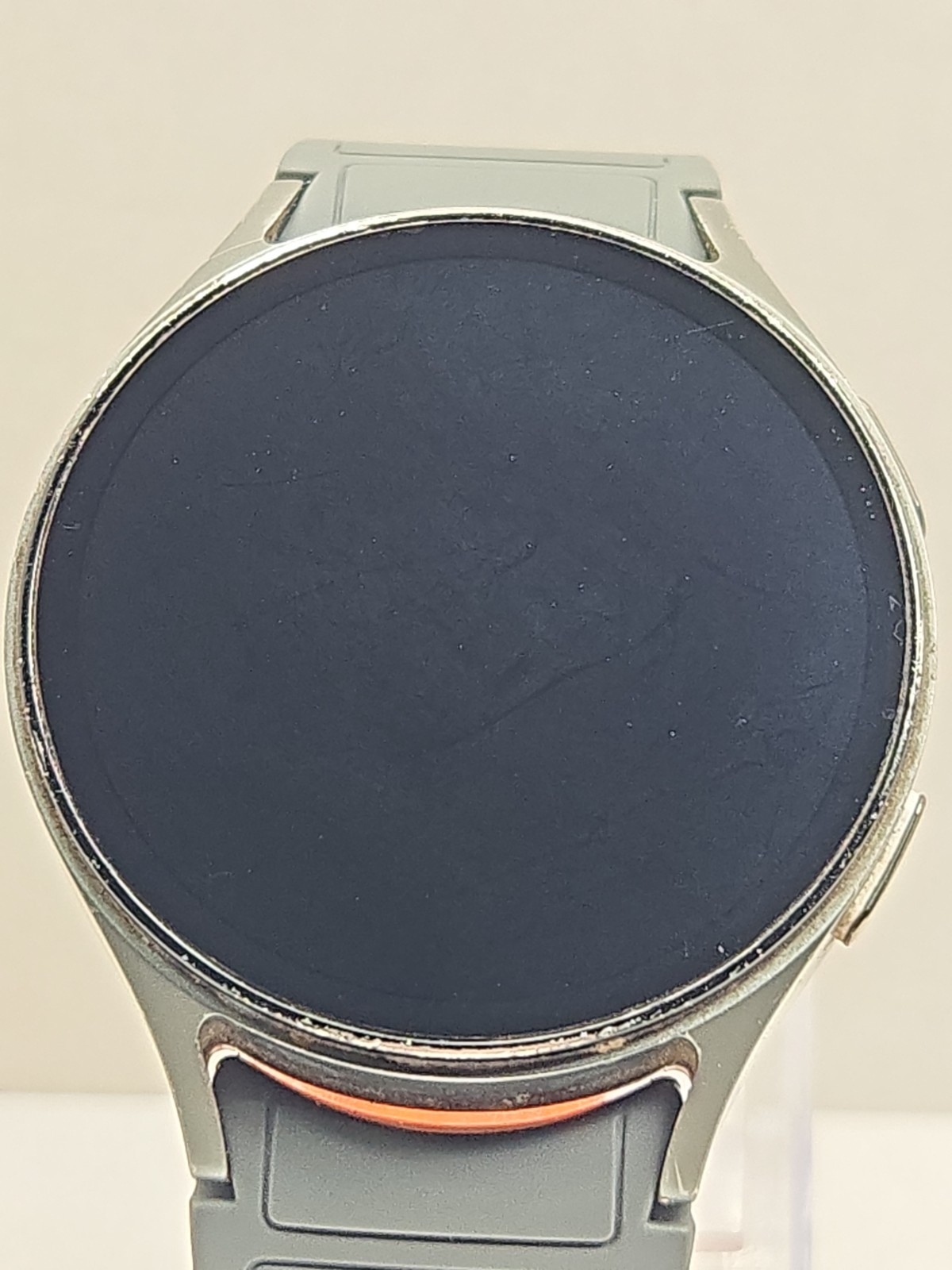Samsung Galaxy Watch7 44mm SM-L310 Bluetooth GPS Sapphire Smartwatch 32 GB- Read