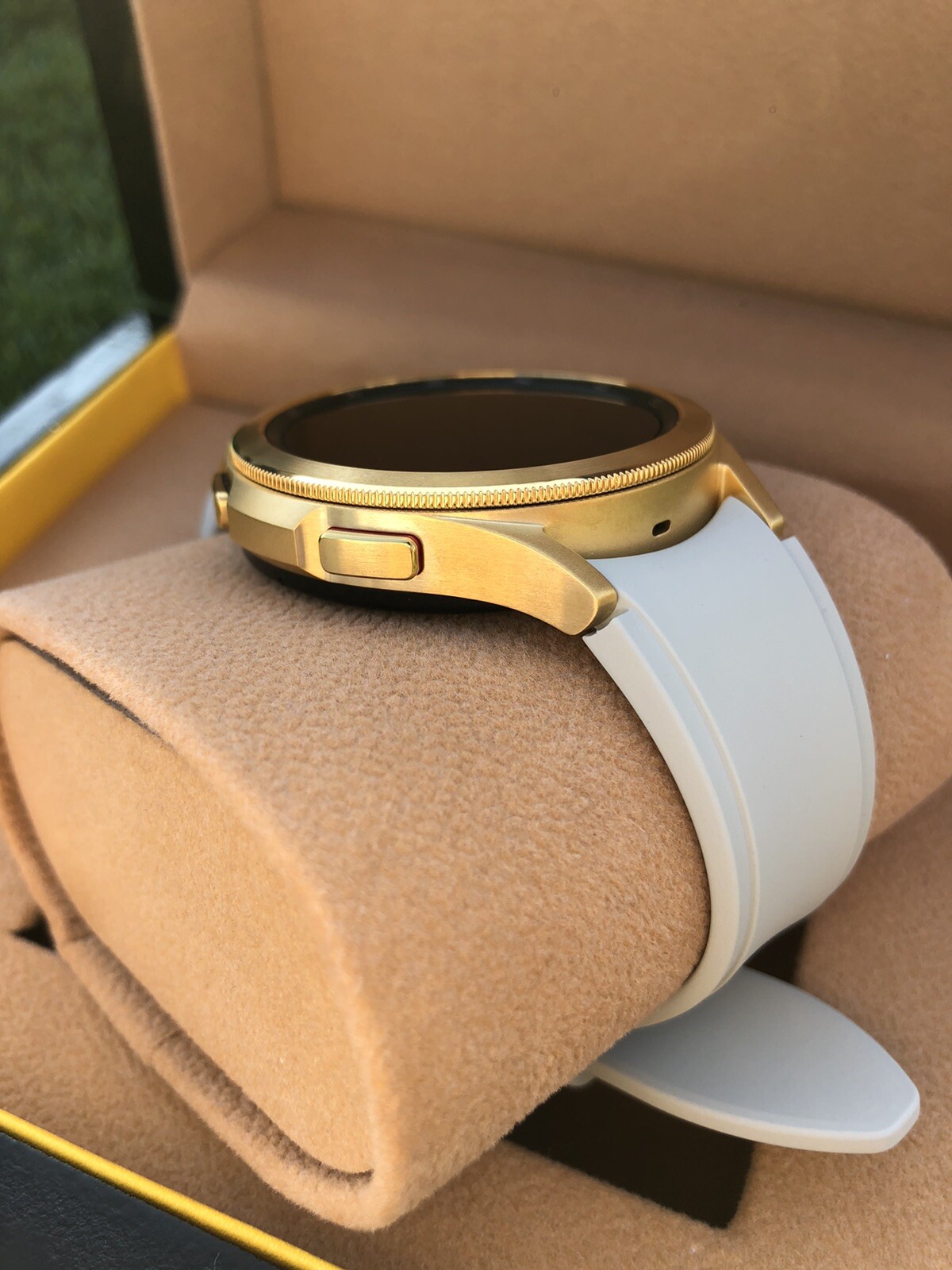 46mm Samsung Galaxy Watch 4 CUSTOM 24k Gold with Gold Bezel Gray Band