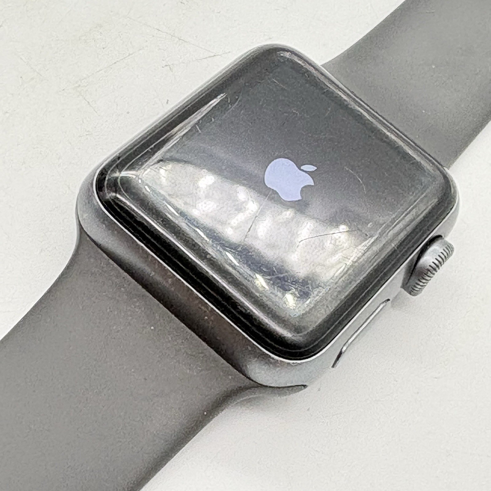 Apple Watch Series 3 GPS 38mm Aluminum Gray Case Watch Parts Repair Only *AS-IS*