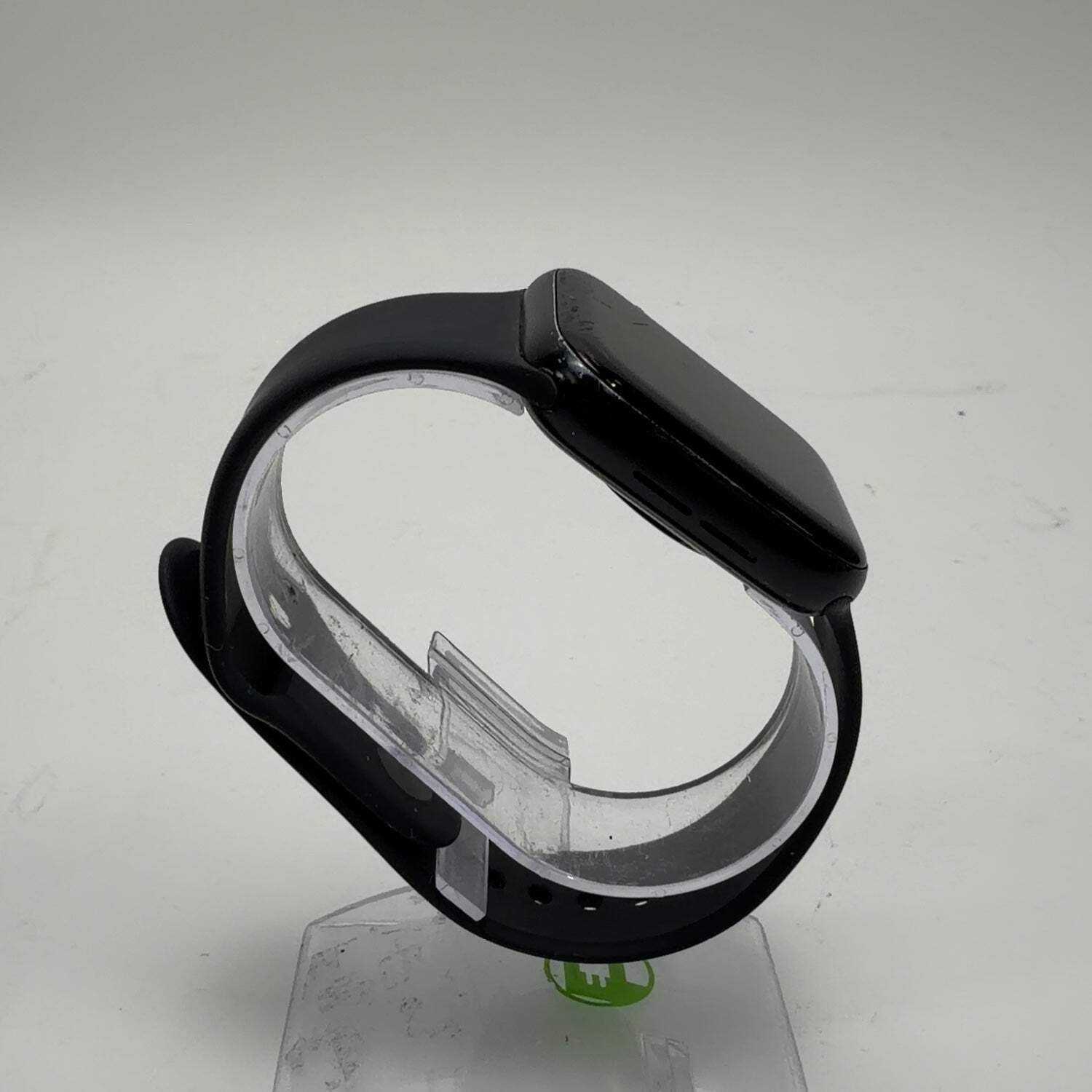 GPS Only Apple Watch SE 2nd Gen 44MM Midnight Aluminum Midnight Sport Band A2727