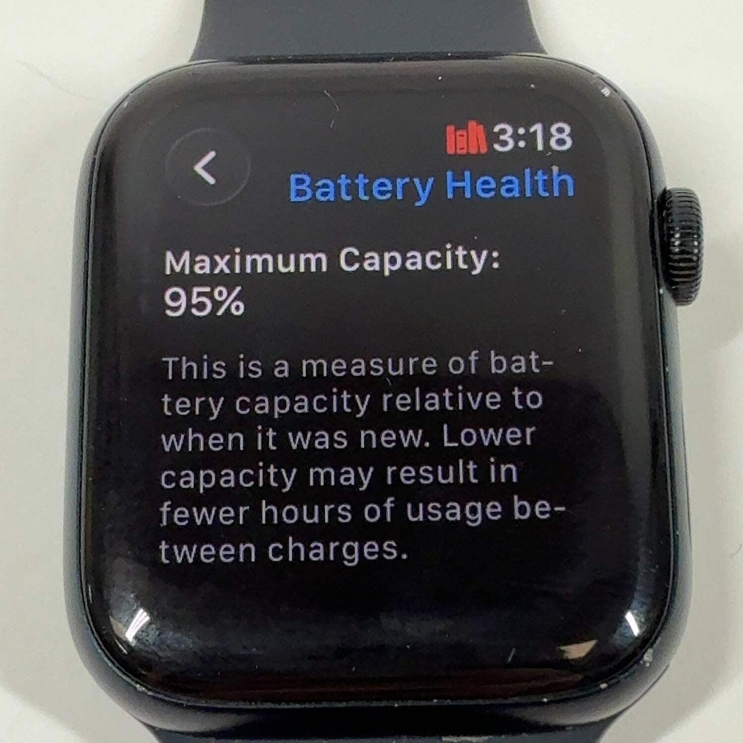 GPS Only Apple Watch SE 2nd Gen 44MM Midnight Aluminum Black Band MRE93LL/A