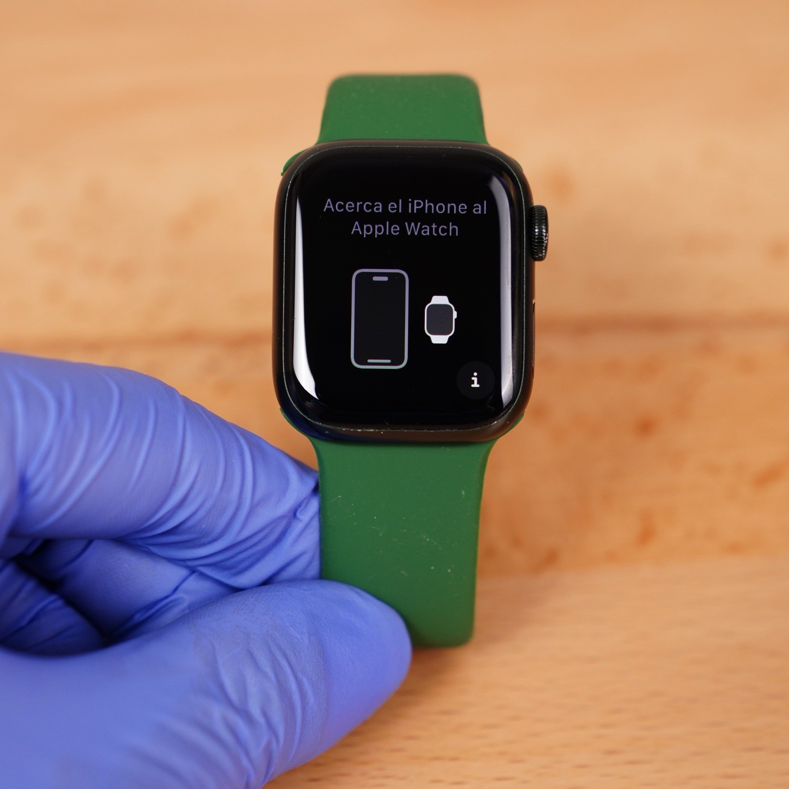 Apple Watch Series 7 GPS + LTE w/ 41MM Green Aluminum Case & Clover Sport Band