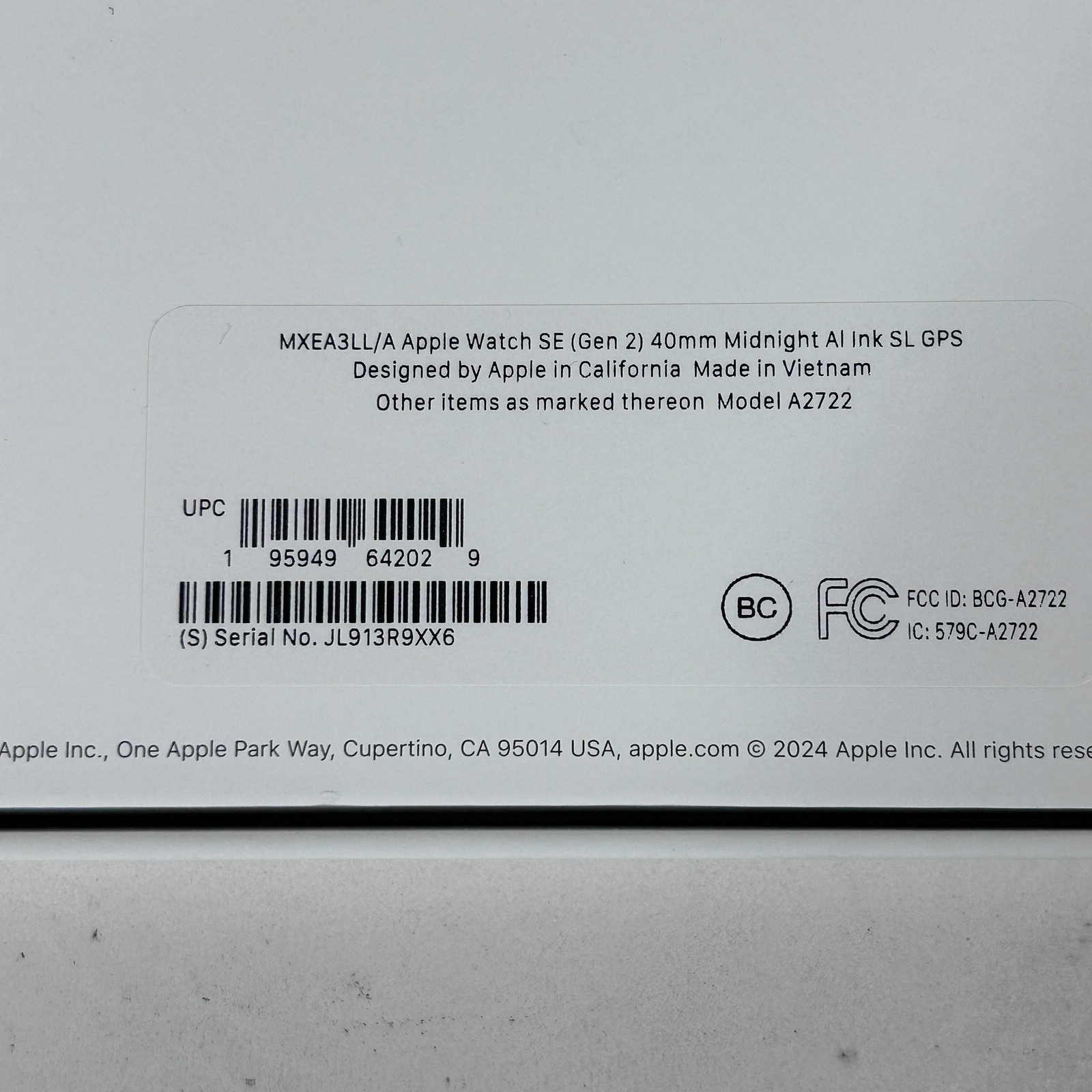 New GPS Only Apple Watch SE 2nd Gen 40MM Midnight Aluminum Ink Sport Loop MXEA3L