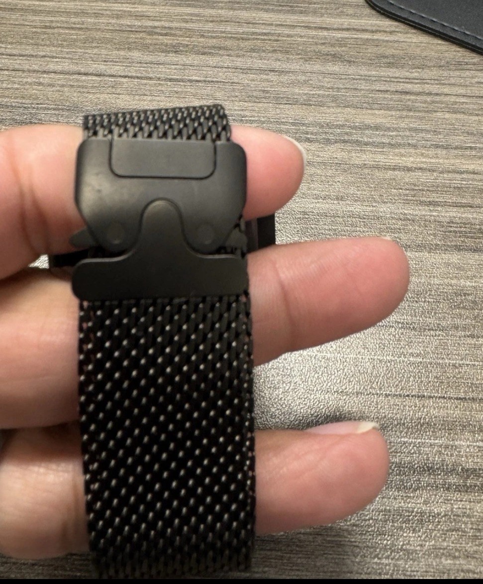 Apple Watch Ultra 2 (GPS + LTE) 49MM Black Titanium Case Black Milanese Loop