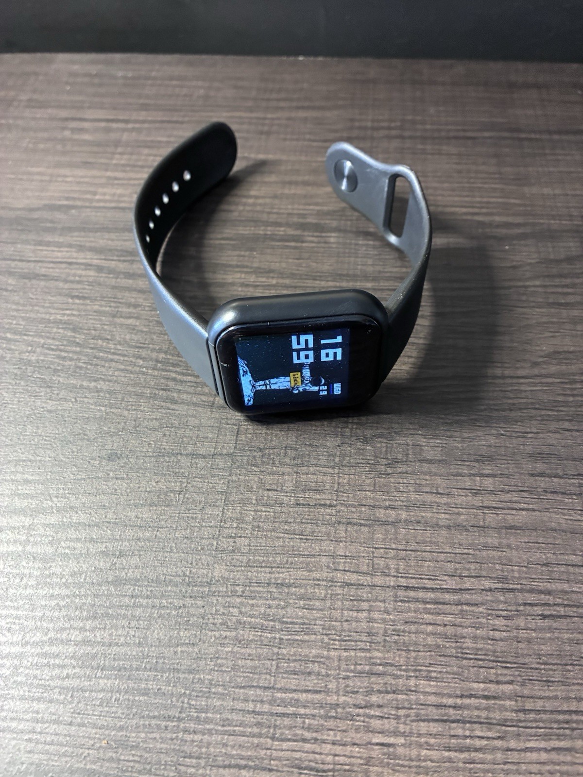 LHT16(G) Smart Watch 44mm Black Silicone Band Fitness, Heart Rate, Sleep