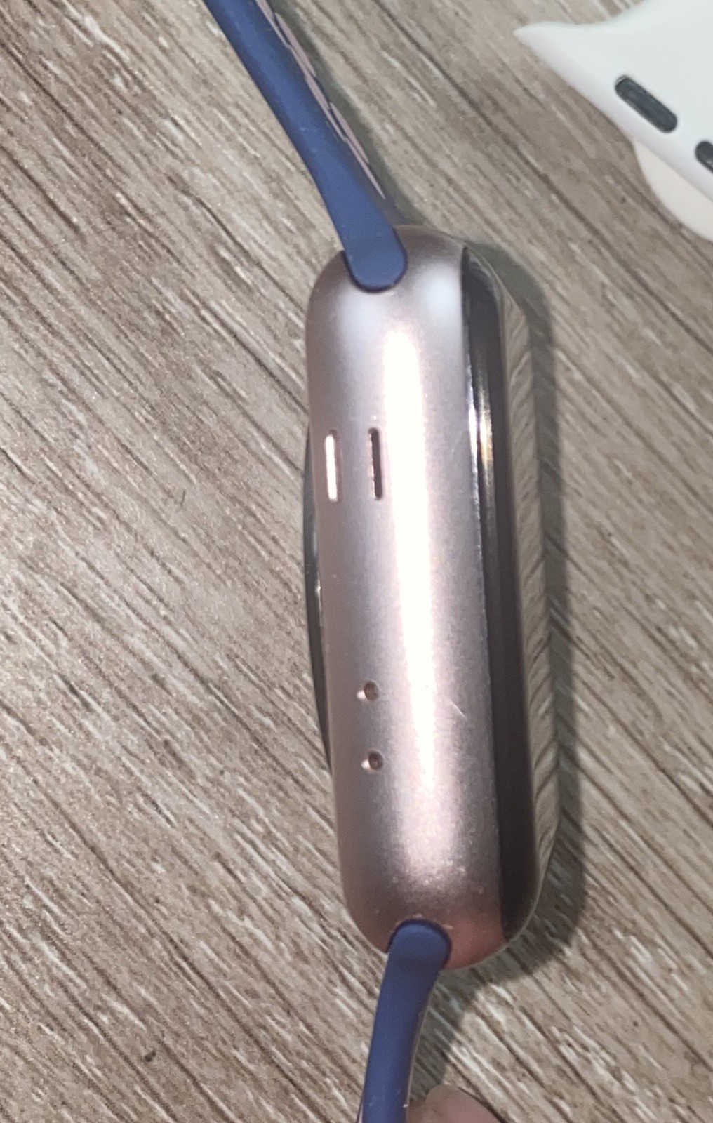 Apple Watch Series 2 42mm Rose Gold – USED Great Condition – With Strap Bands